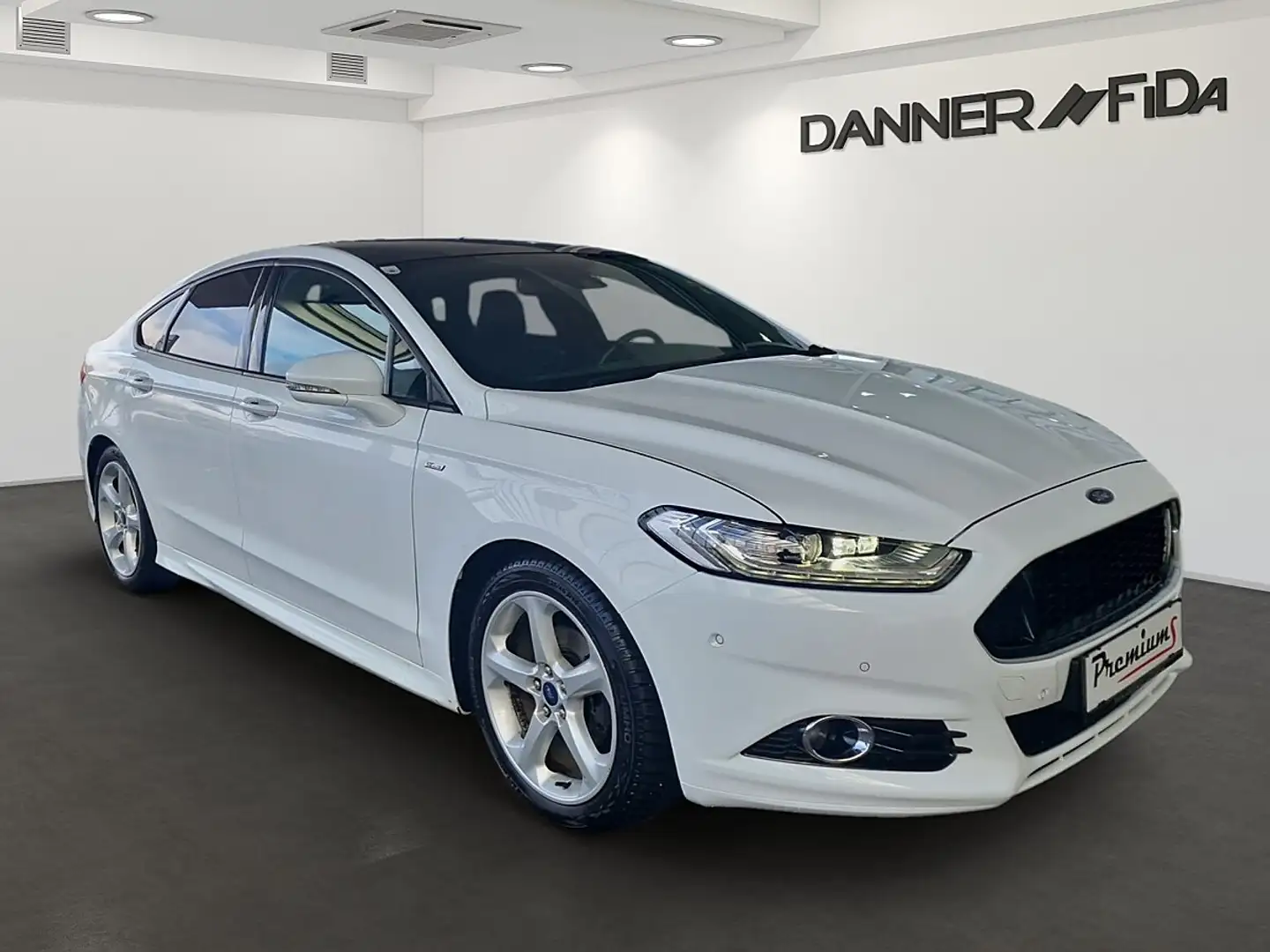 Ford Mondeo ST-LINE 2,0 TDCi PowerShift Automatik (VOLLAUSS... Blanc - 2