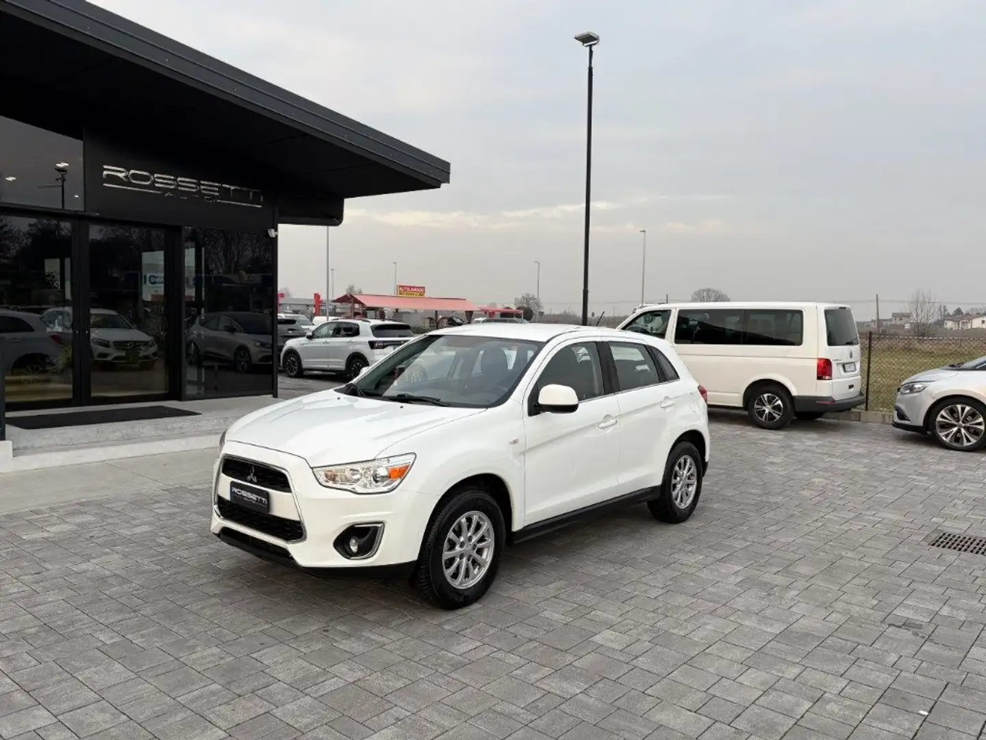Mitsubishi ASX 1.6 DI-D 2WD ANCHE NEOPATENTATI Bianco - 2