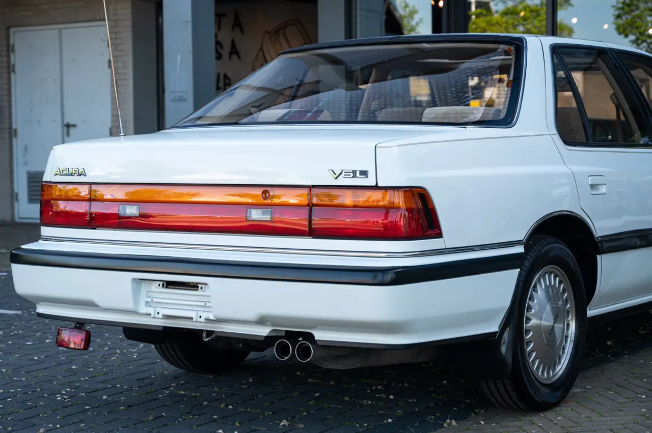 Acura Legend 2.7 V6 Luxury, foto 4