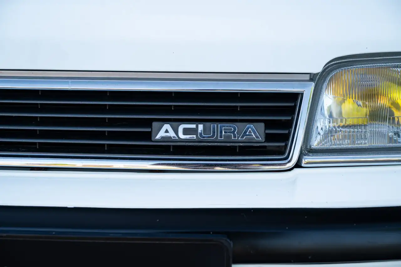 Acura Legend 2.7 V6 Luxury, foto 10