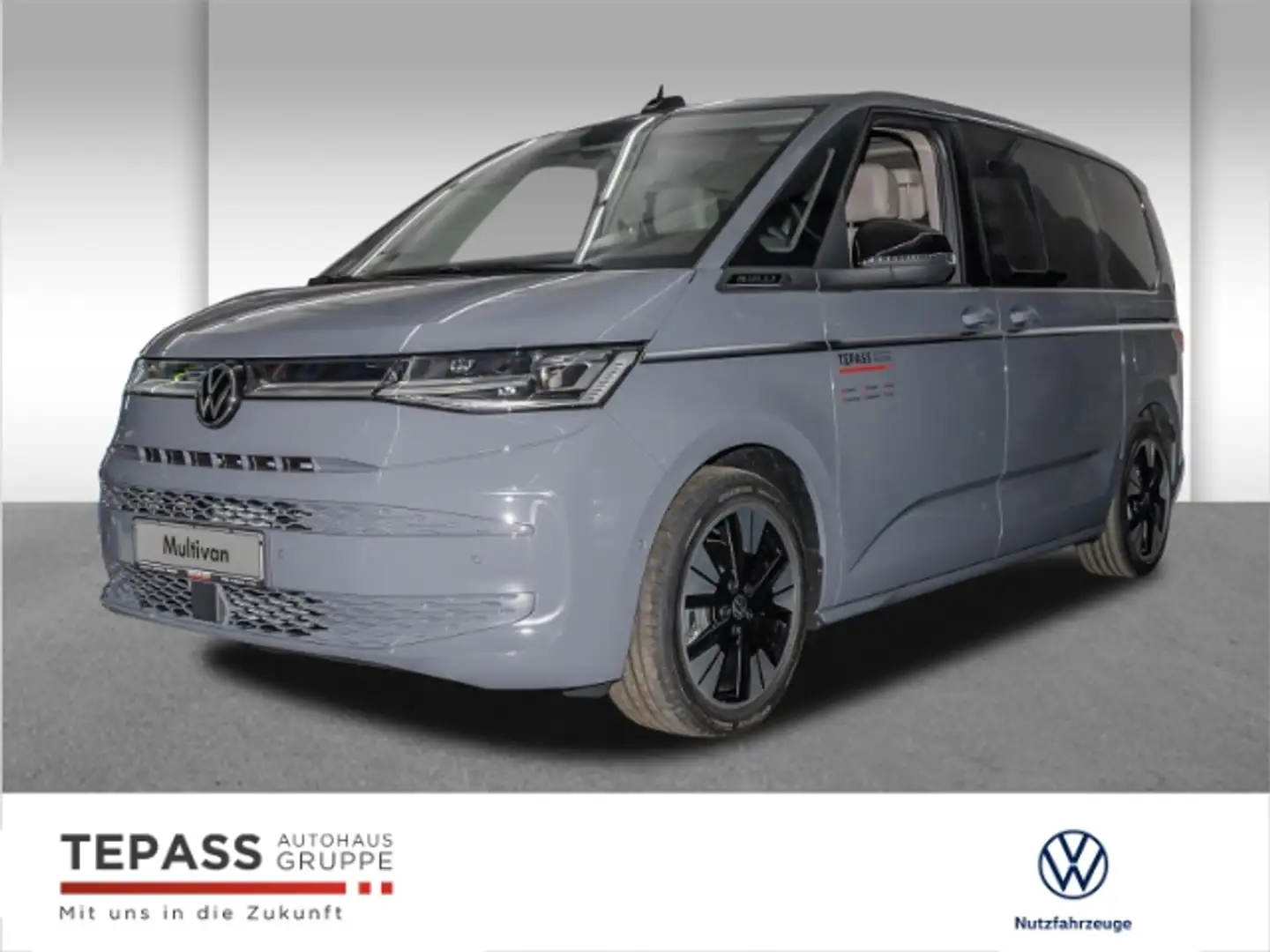 Volkswagen T7 Multivan 2,0l TDI Style ACC NAVI SHZ AHK DCC Grau - 1