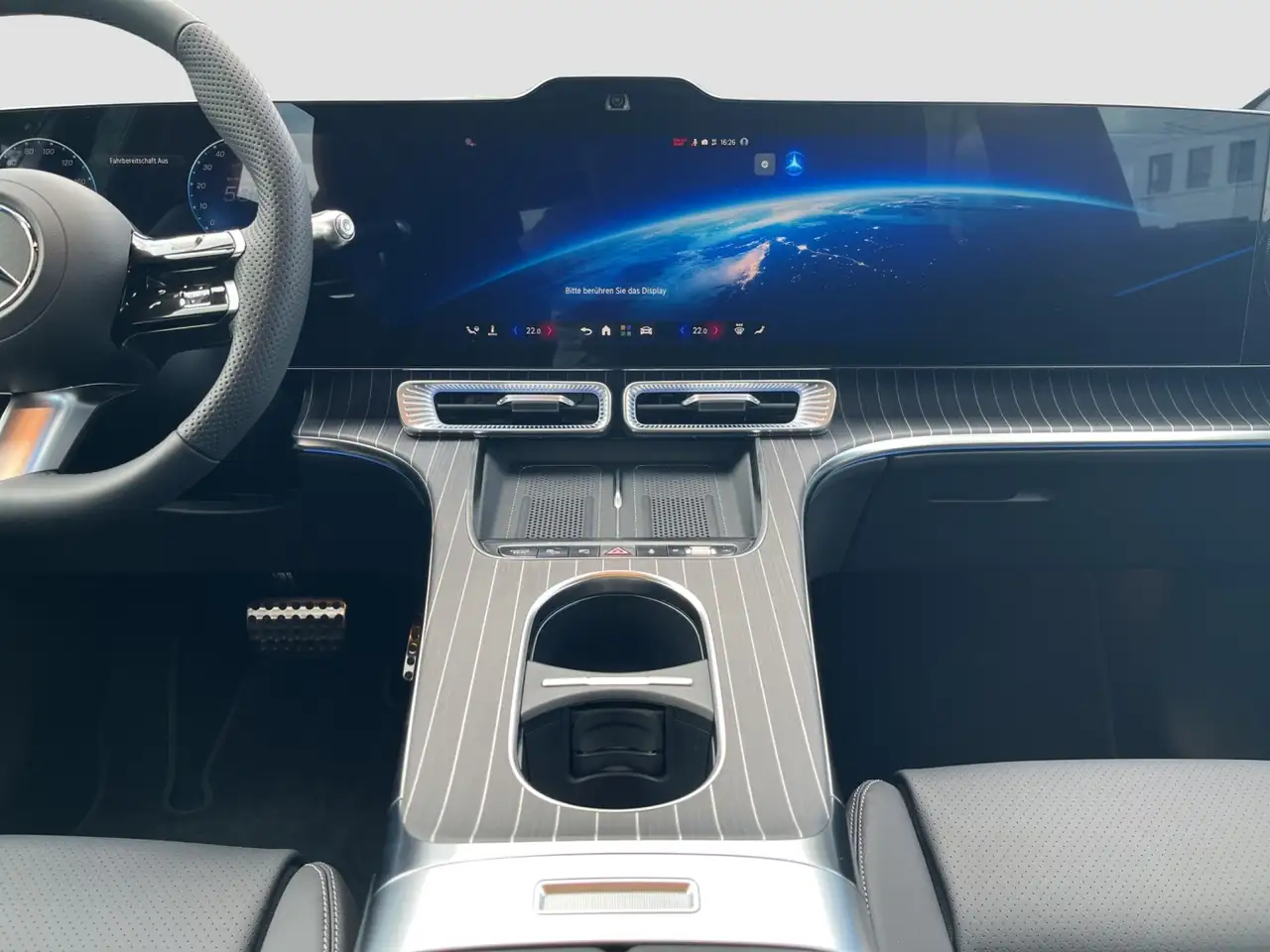 Mercedes-Benz GLC 400 4MATIC mit EQ Technologie 4xSHZ AHK AUT 12