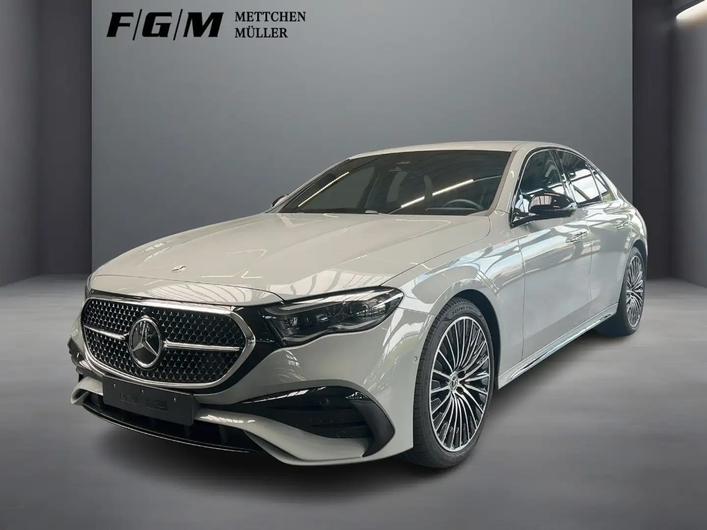Mercedes-Benz E 220 d AMG Line Advanced Plus DigiLight|KeyGo Grau - 1