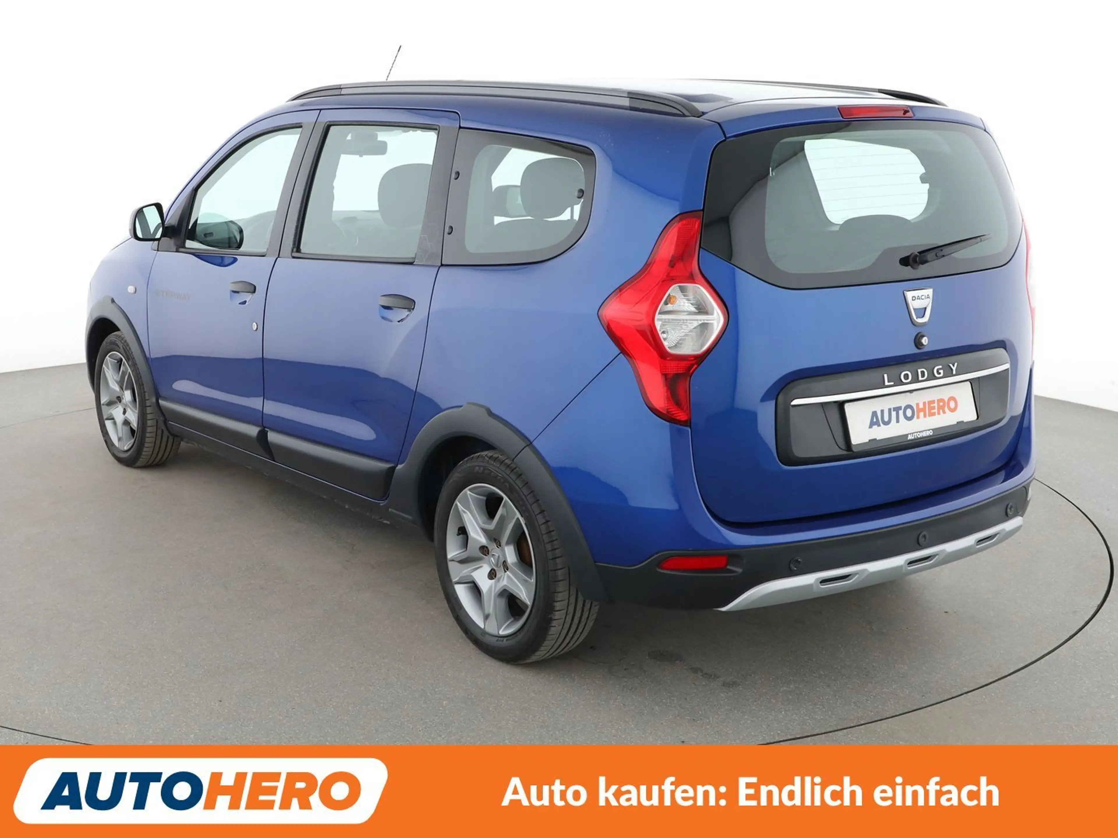 Dacia Lodgy 1.5 Blue dCi 15th Anniversary*7-SITZER*NAVI*PDC* — photo 4
