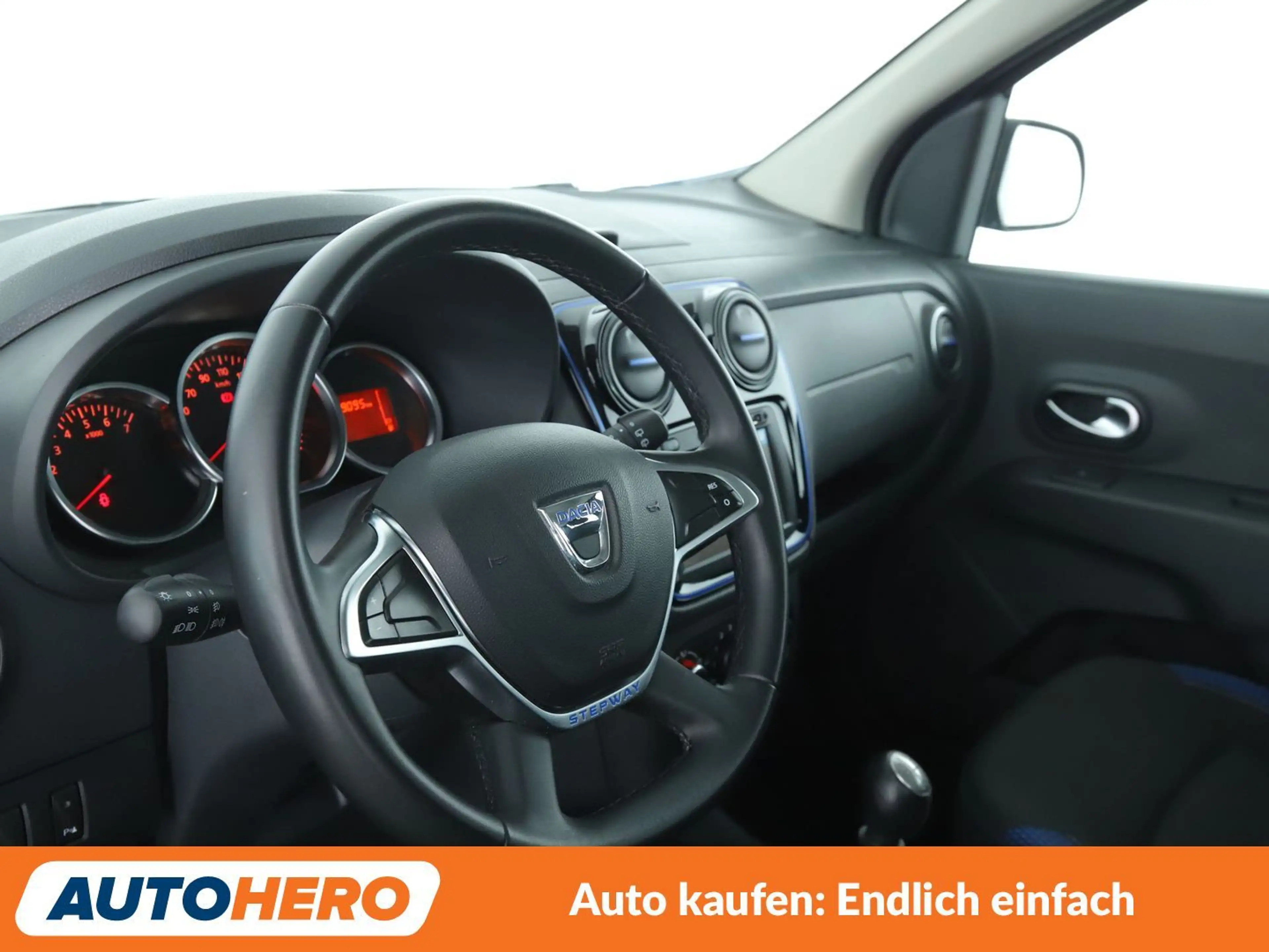Dacia Lodgy 1.5 Blue dCi 15th Anniversary*7-SITZER*NAVI*PDC* — photo 11