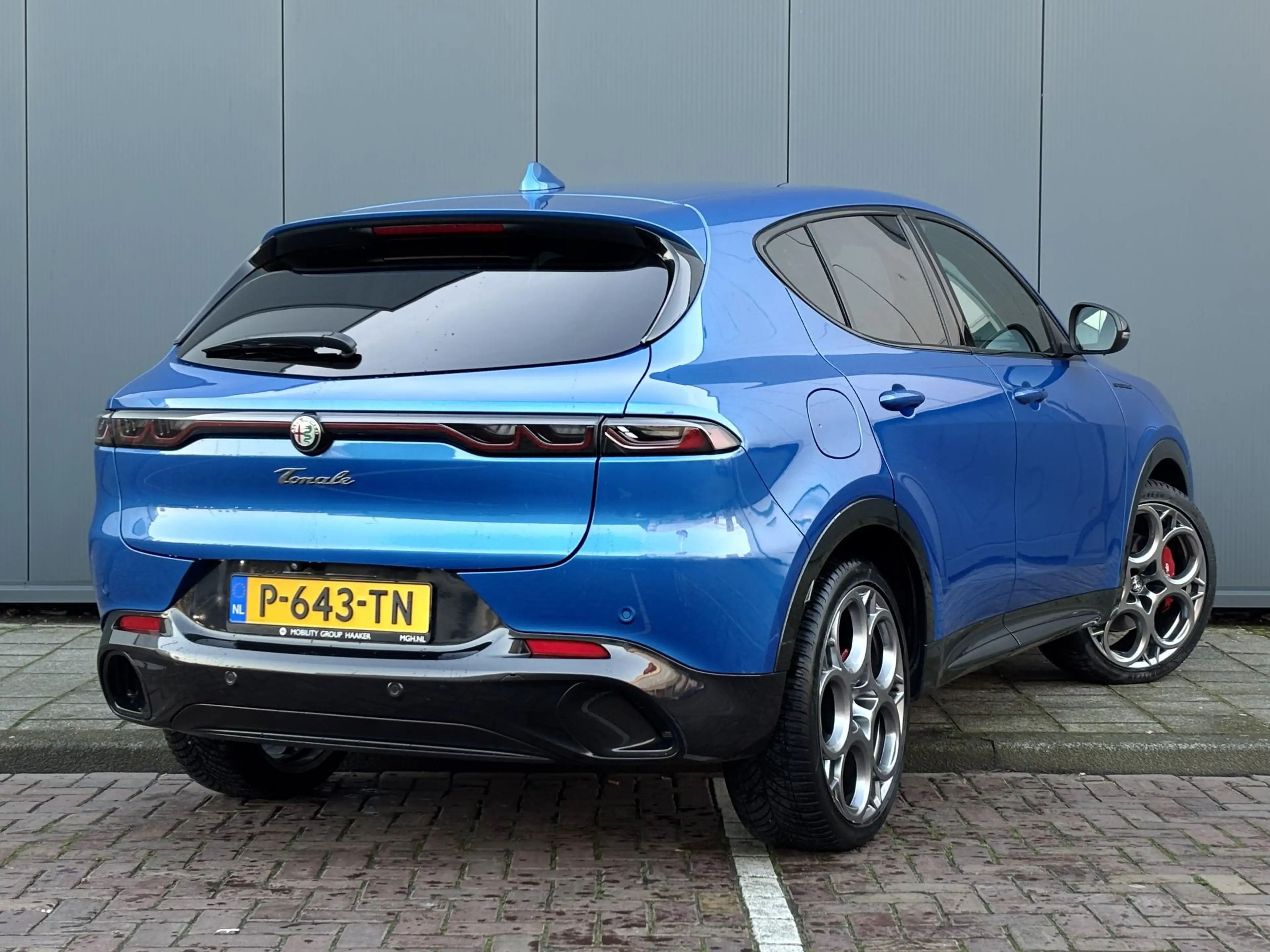Alfa Romeo Tonale 1.5T Hybrid Edizione Speciale | Apple-Android | De — photo 3
