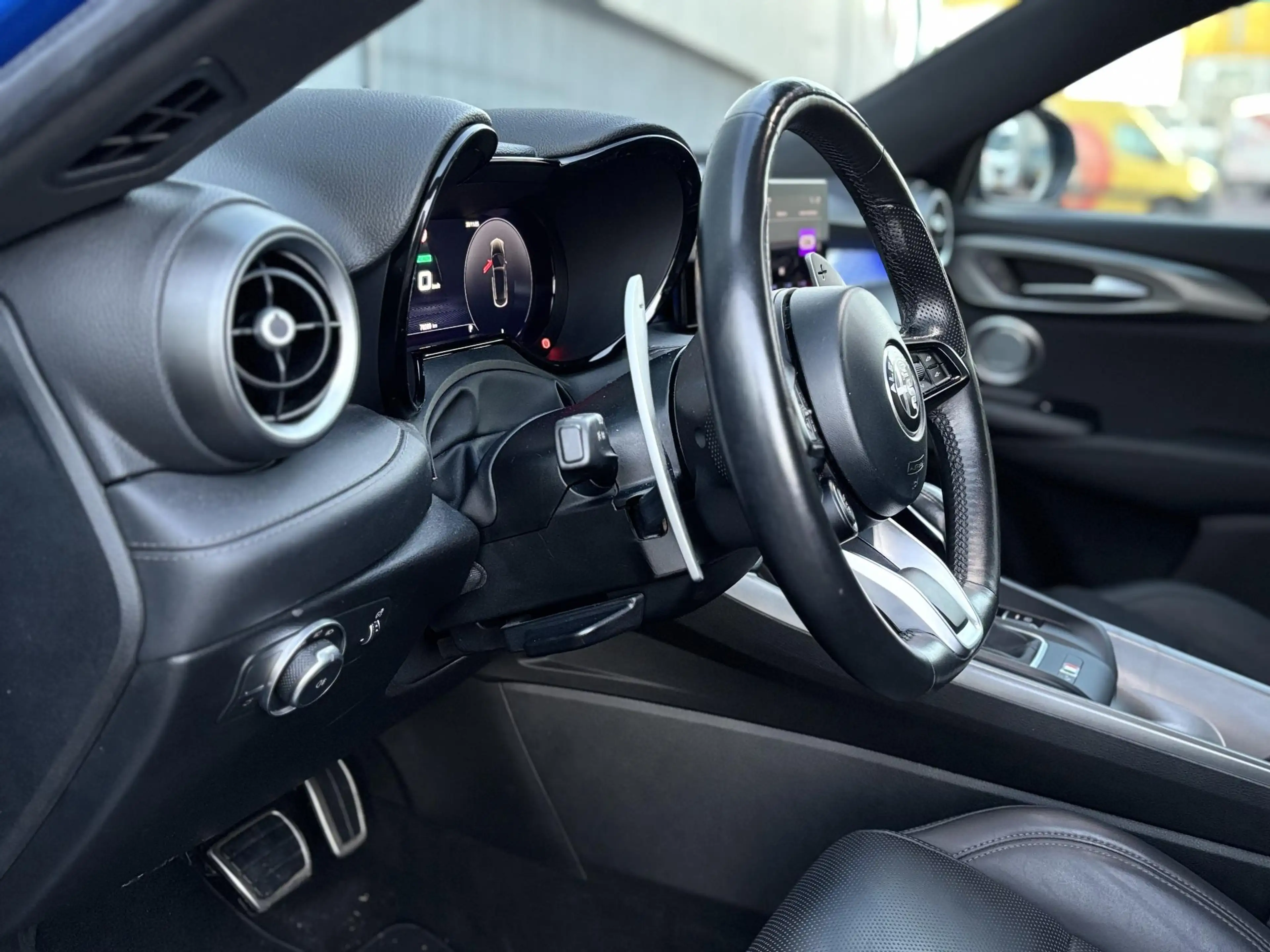 Alfa Romeo Tonale 1.5T Hybrid Edizione Speciale | Apple-Android | De — photo 14