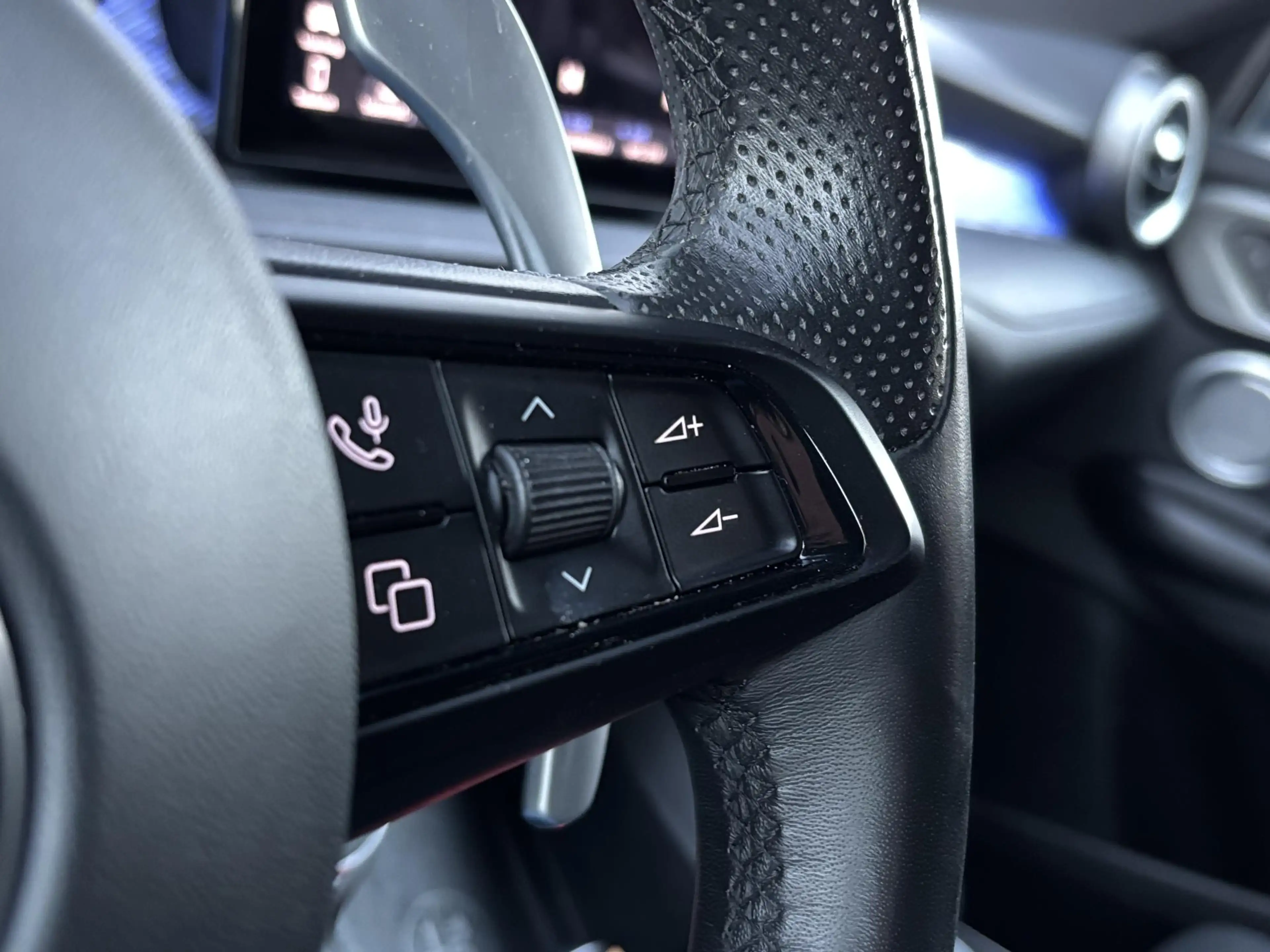 Alfa Romeo Tonale 1.5T Hybrid Edizione Speciale | Apple-Android | De — photo 26