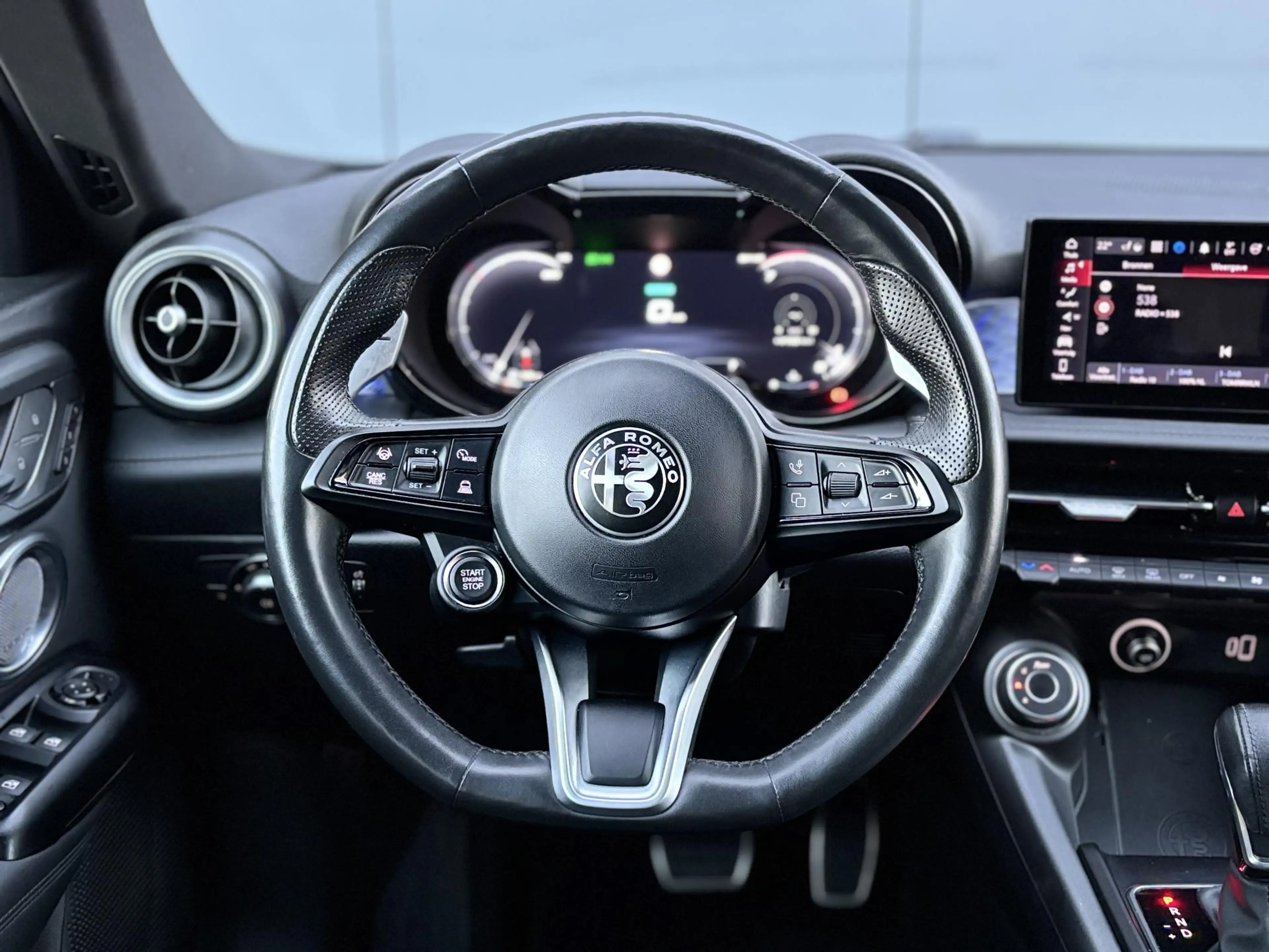 Alfa Romeo Tonale 1.5T Hybrid Edizione Speciale | Apple-Android | De — photo 15