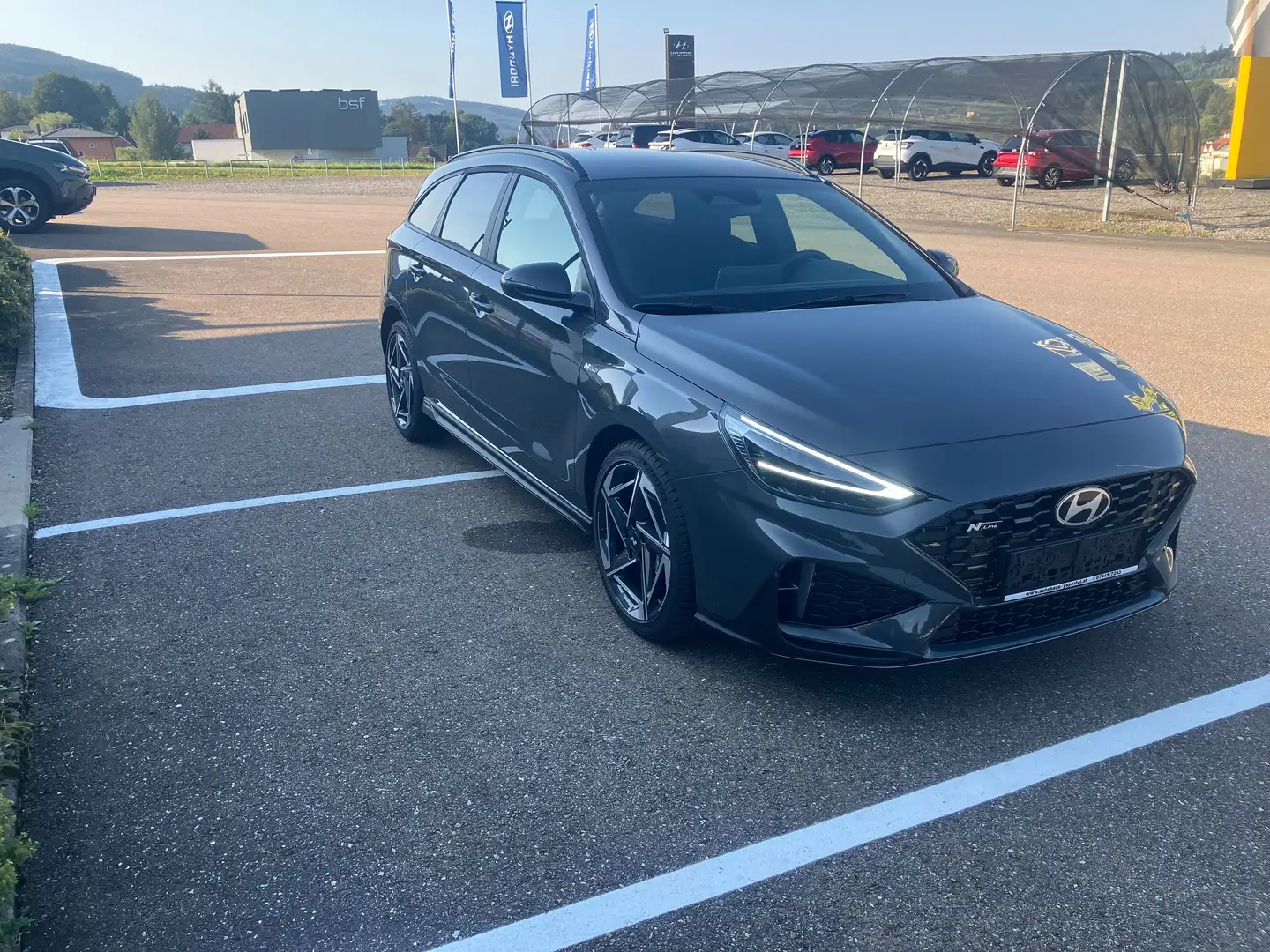 Hyundai i30 Kombi N-Line 1.5 TGDI DCT 48V Gris - 2