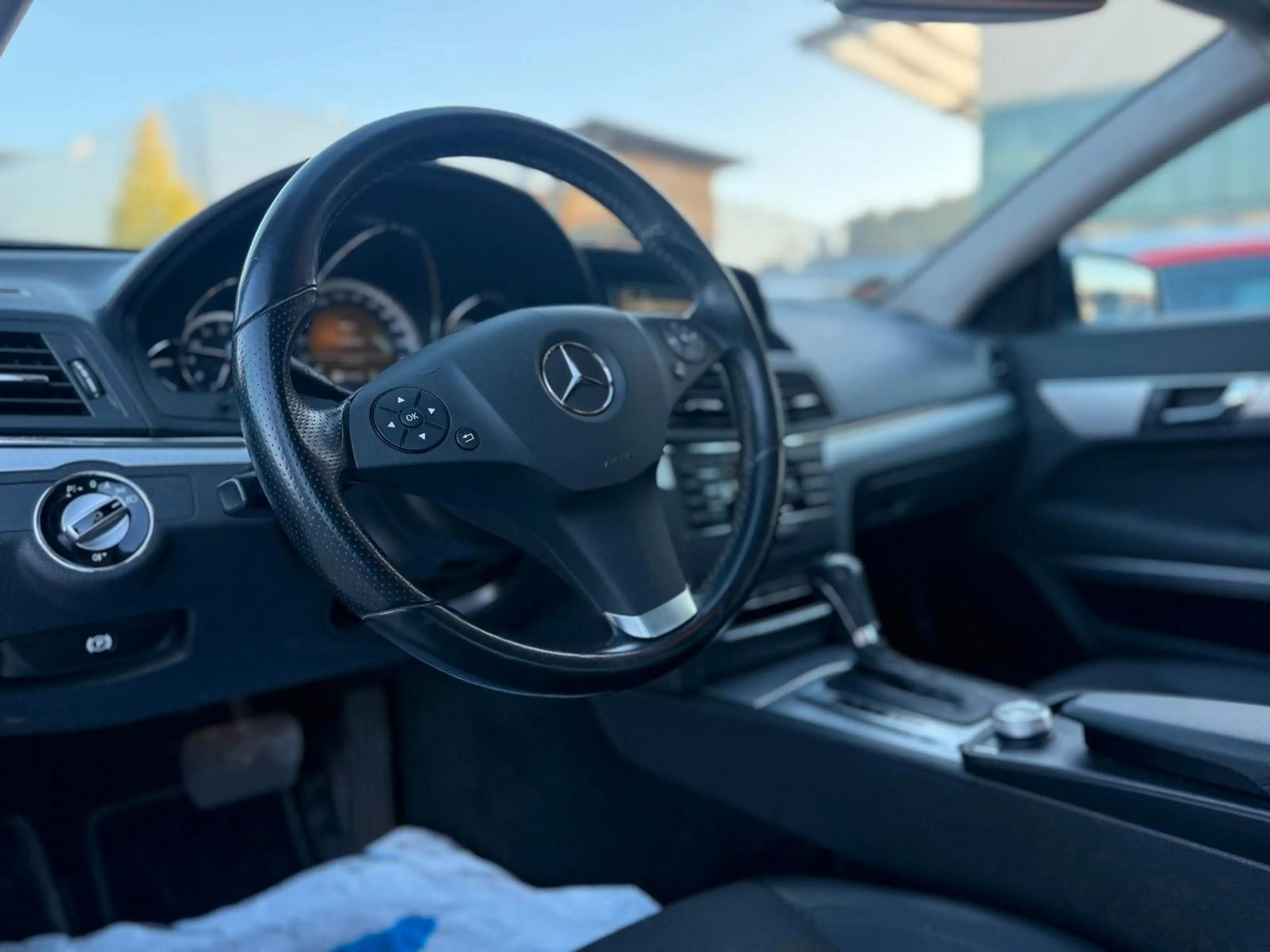 Mercedes-Benz E 250 E250 CGI Coupe, Automatik — photo 10