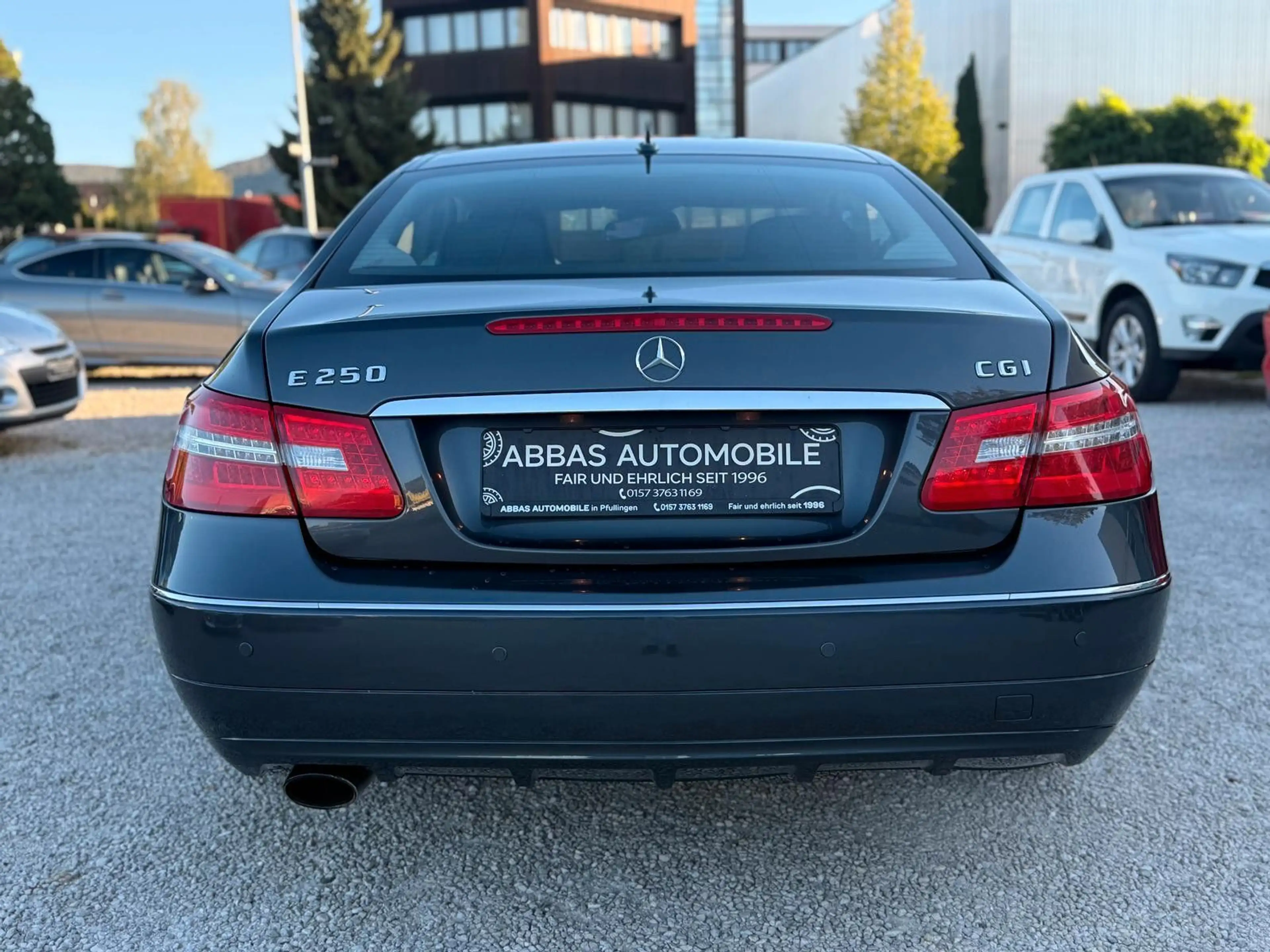 Mercedes-Benz E 250 E250 CGI Coupe, Automatik — photo 3