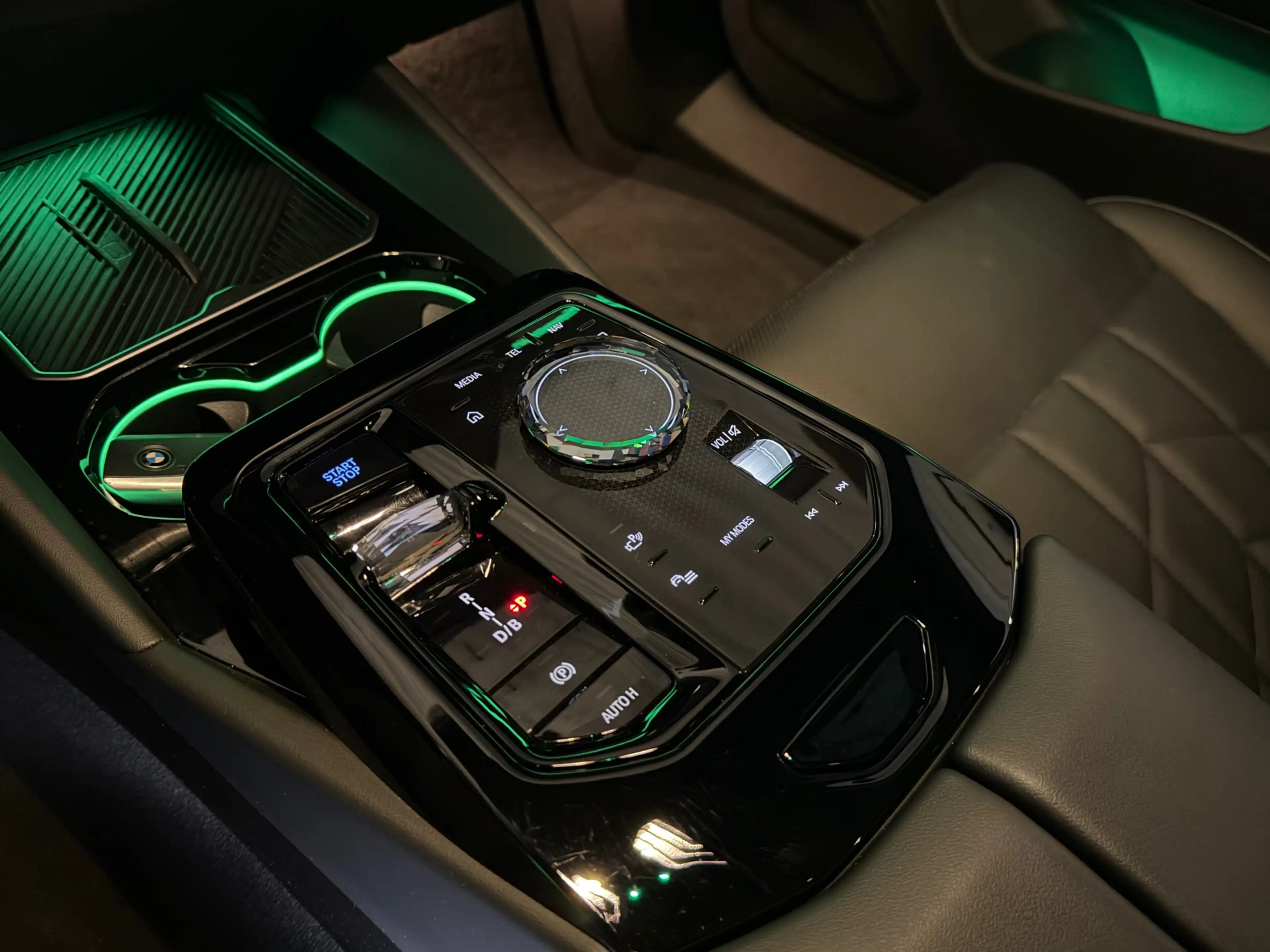 BMW i5 Touring eDrive40 M Sport | Pano | Bowers & Wilkins — photo 20