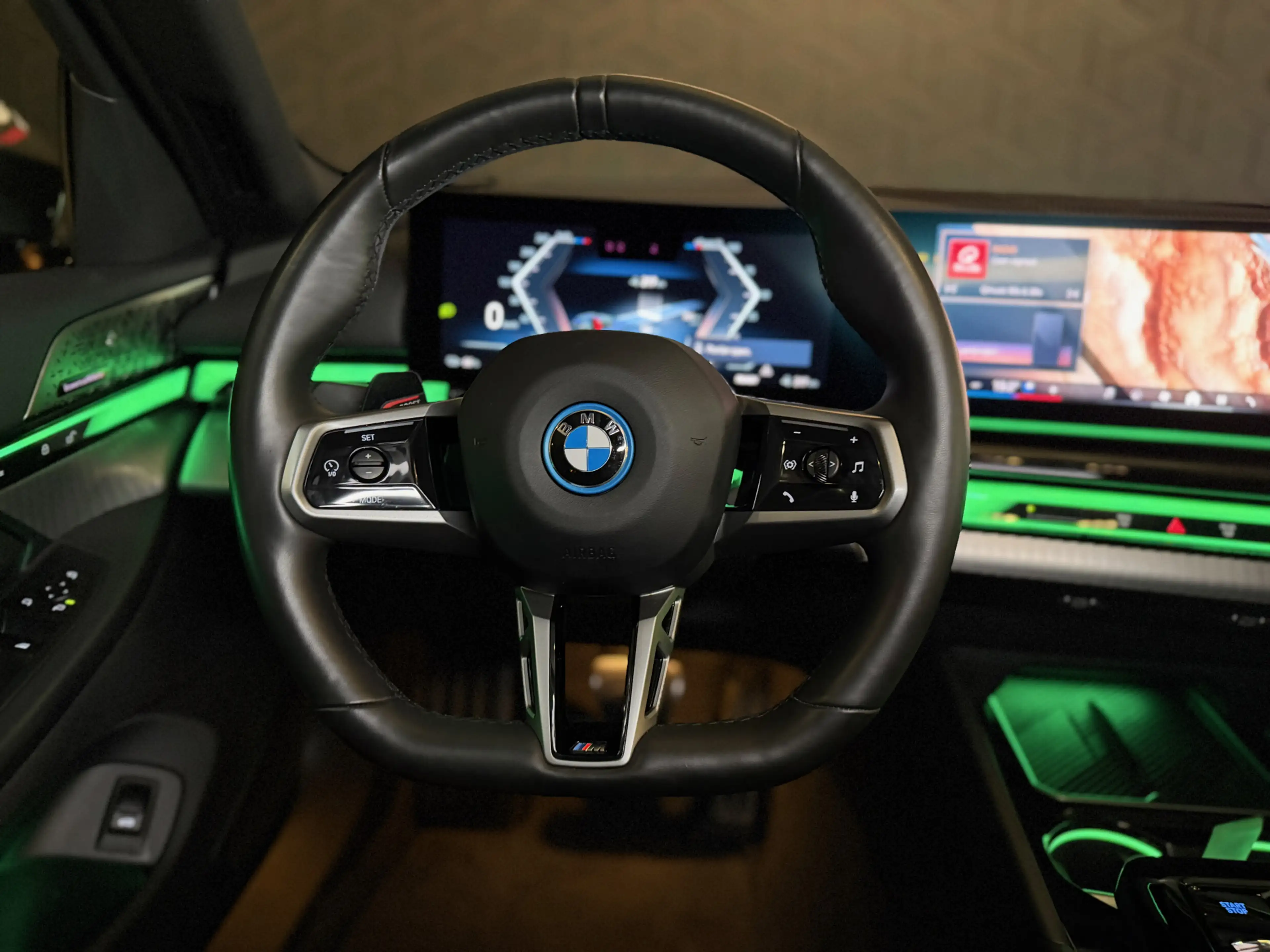 BMW i5 Touring eDrive40 M Sport | Pano | Bowers & Wilkins — photo 16