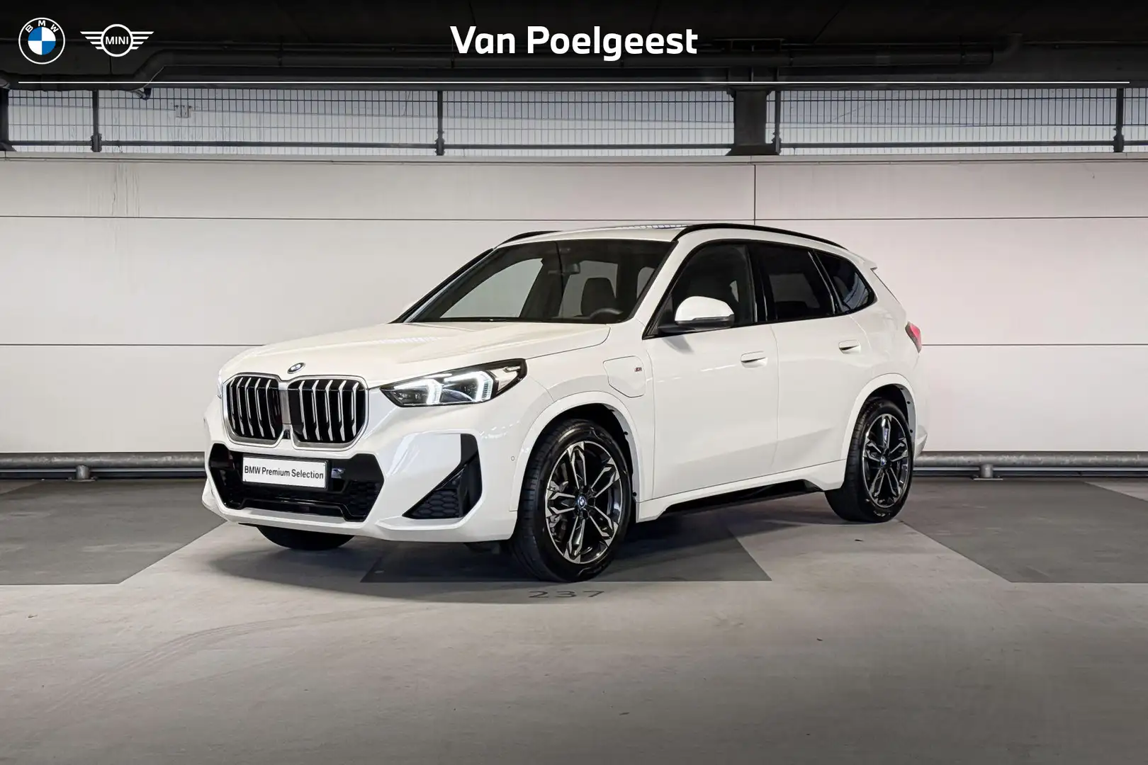 BMW X1 xDrive30e Blanc - 1