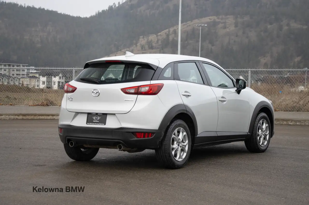 Mazda CX-3 снимка Mazda CX-3