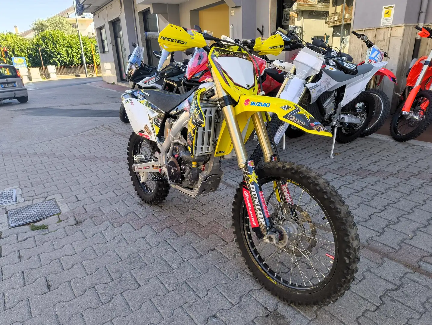 Suzuki RMZ 450 Geel - 2