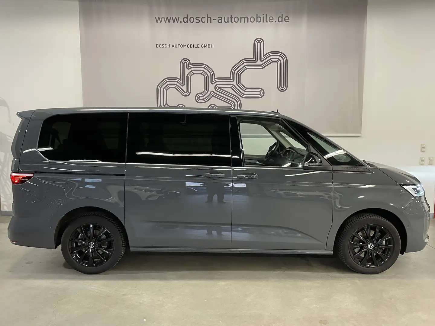 Volkswagen T7 Transporter Multivan Life lang LÜ /IQ-Light/PANO/KAMERA/ Szürke - 2