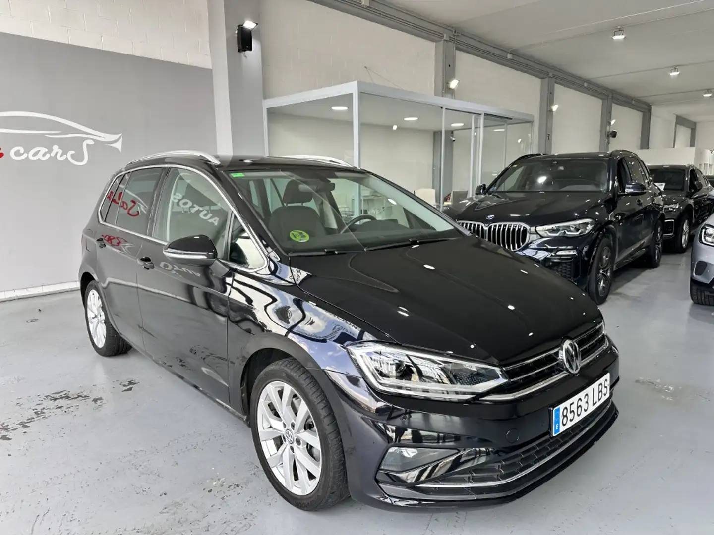Volkswagen Golf Sportsvan 2.0TDI CR Advance DSG 110kW(4.75) Negro - 2