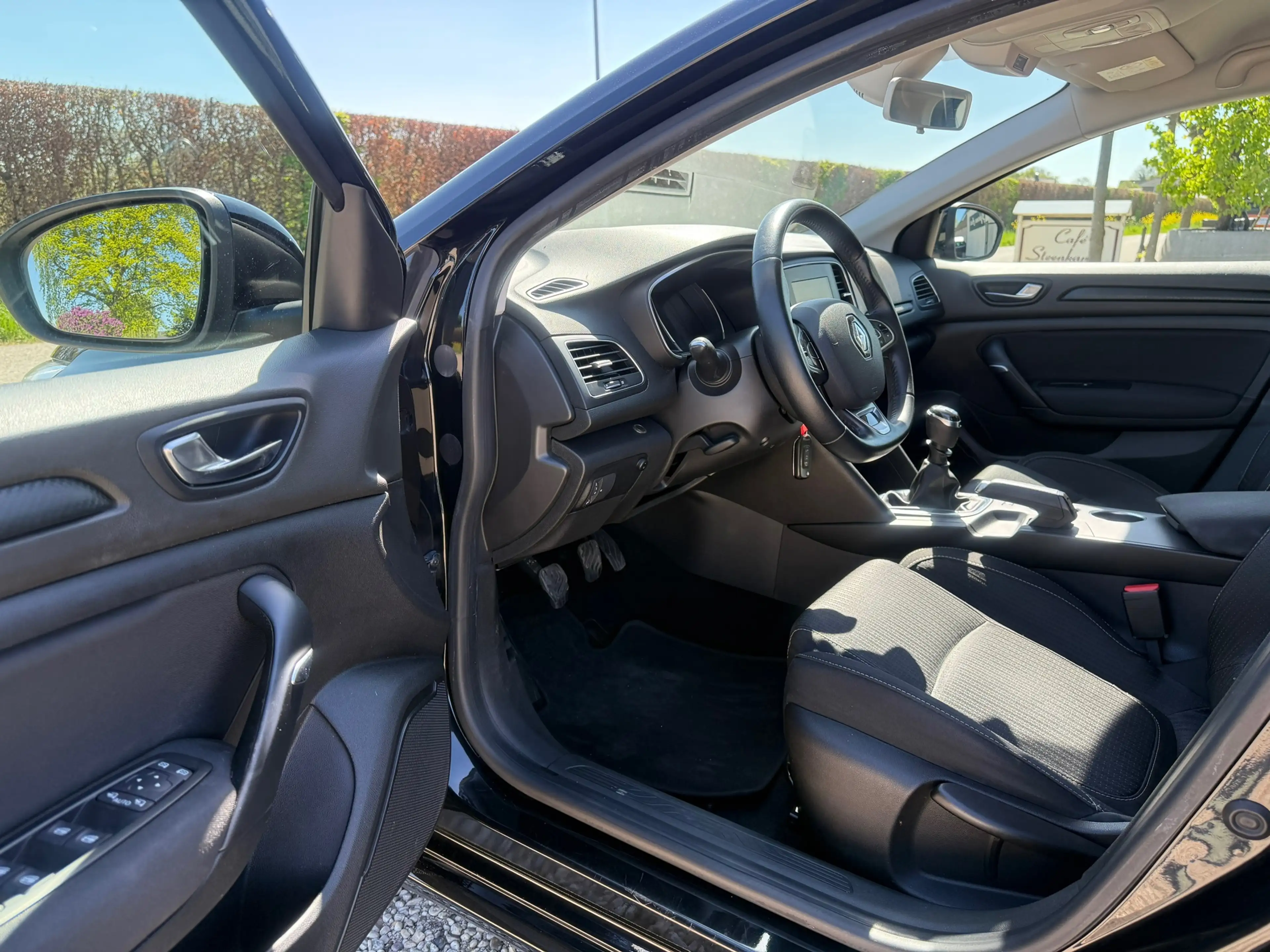 Renault Megane Estate 1.2 TCe Zen 132PK | Cruise | Navi | Stoel V — photo 12