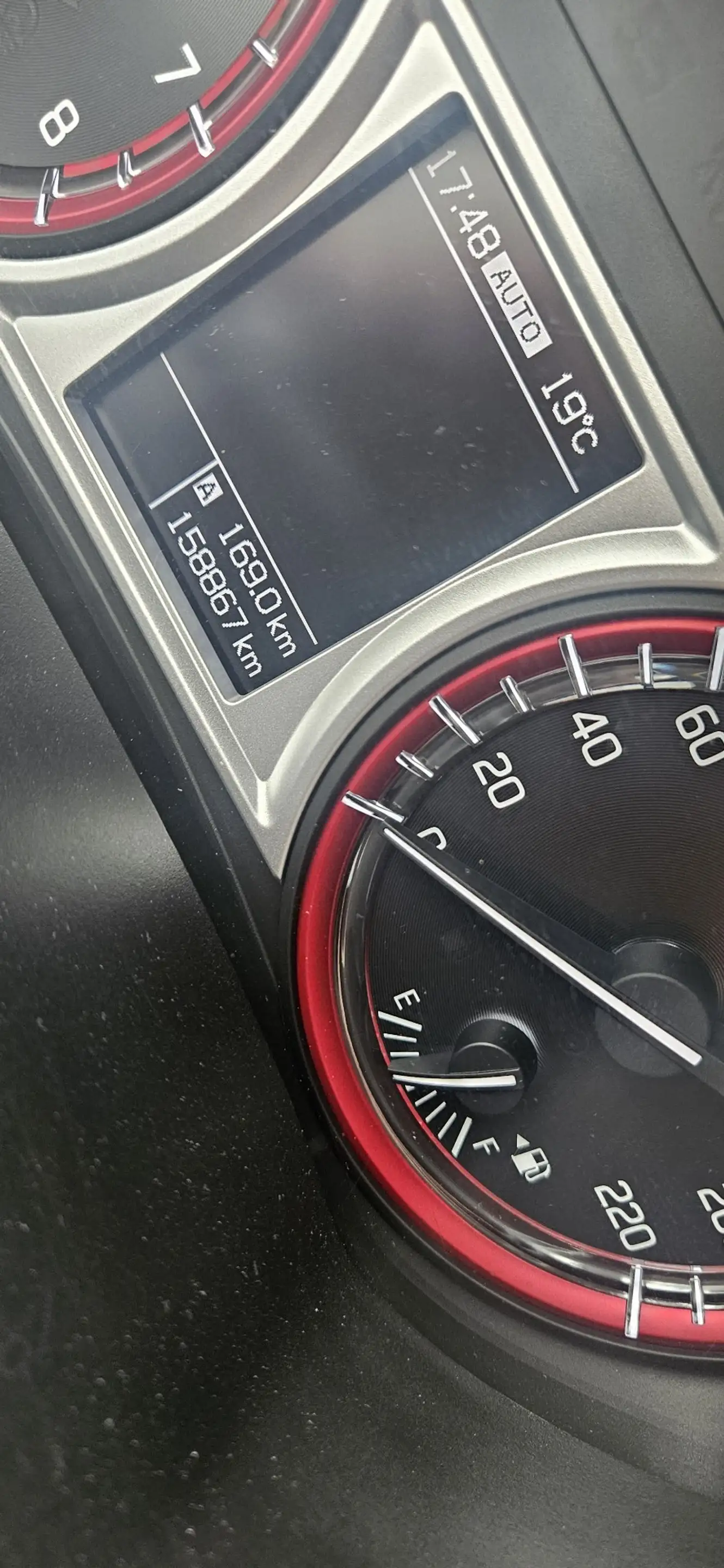Suzuki Vitara Vitara S 1.4 Turbo 4x4 GLX — photo 12