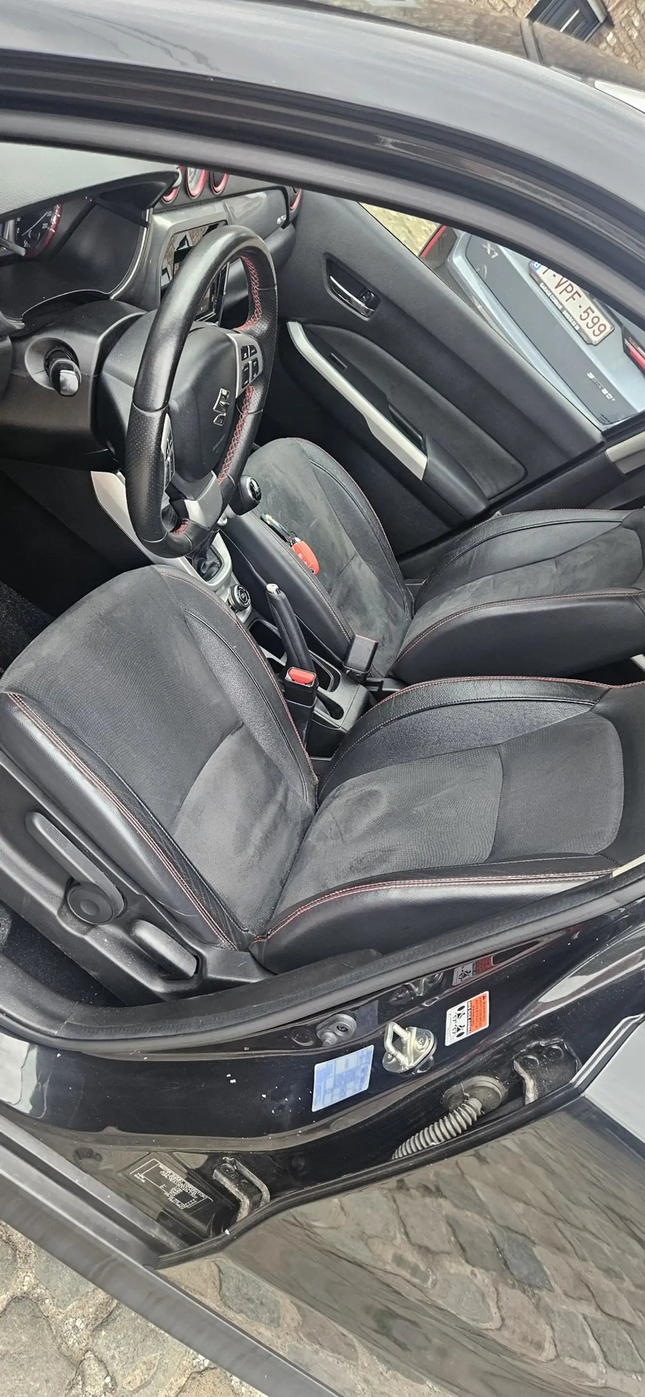 Suzuki Vitara Vitara S 1.4 Turbo 4x4 GLX — photo 9