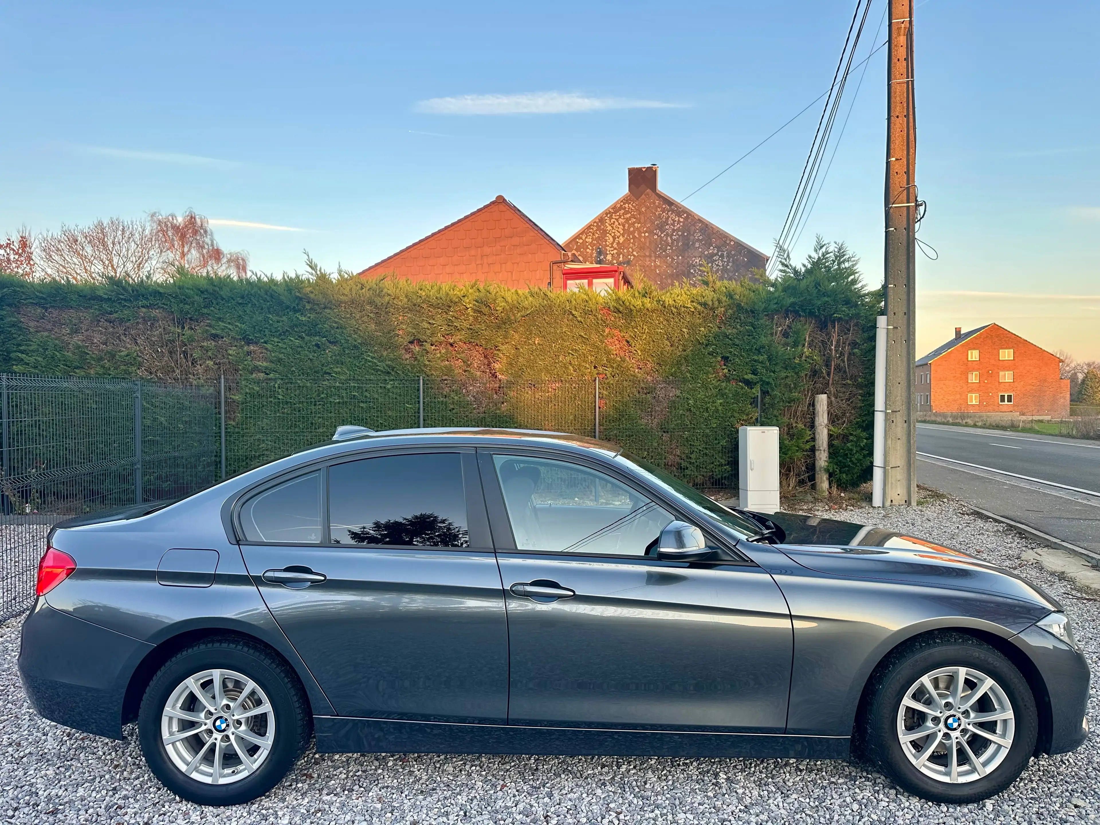 BMW 316 316 d Facelift ! Euro 6b ! 102gr cO2 ! Garantie !! — photo 6