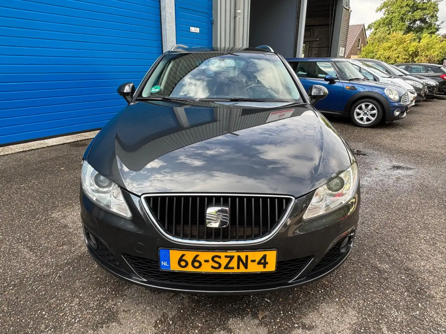 SEAT Exeo ST 1.8 TSI Businessline High Grijs - 2