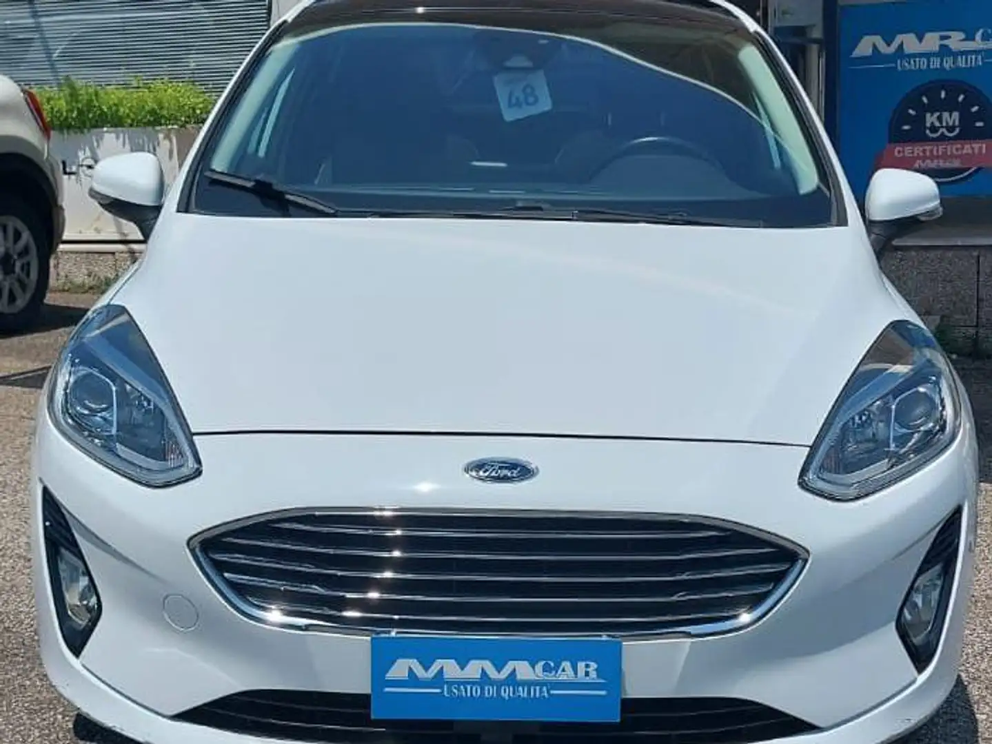 Ford Fiesta 5p 1.5 tdci Vignale 85cv Bianco - 1