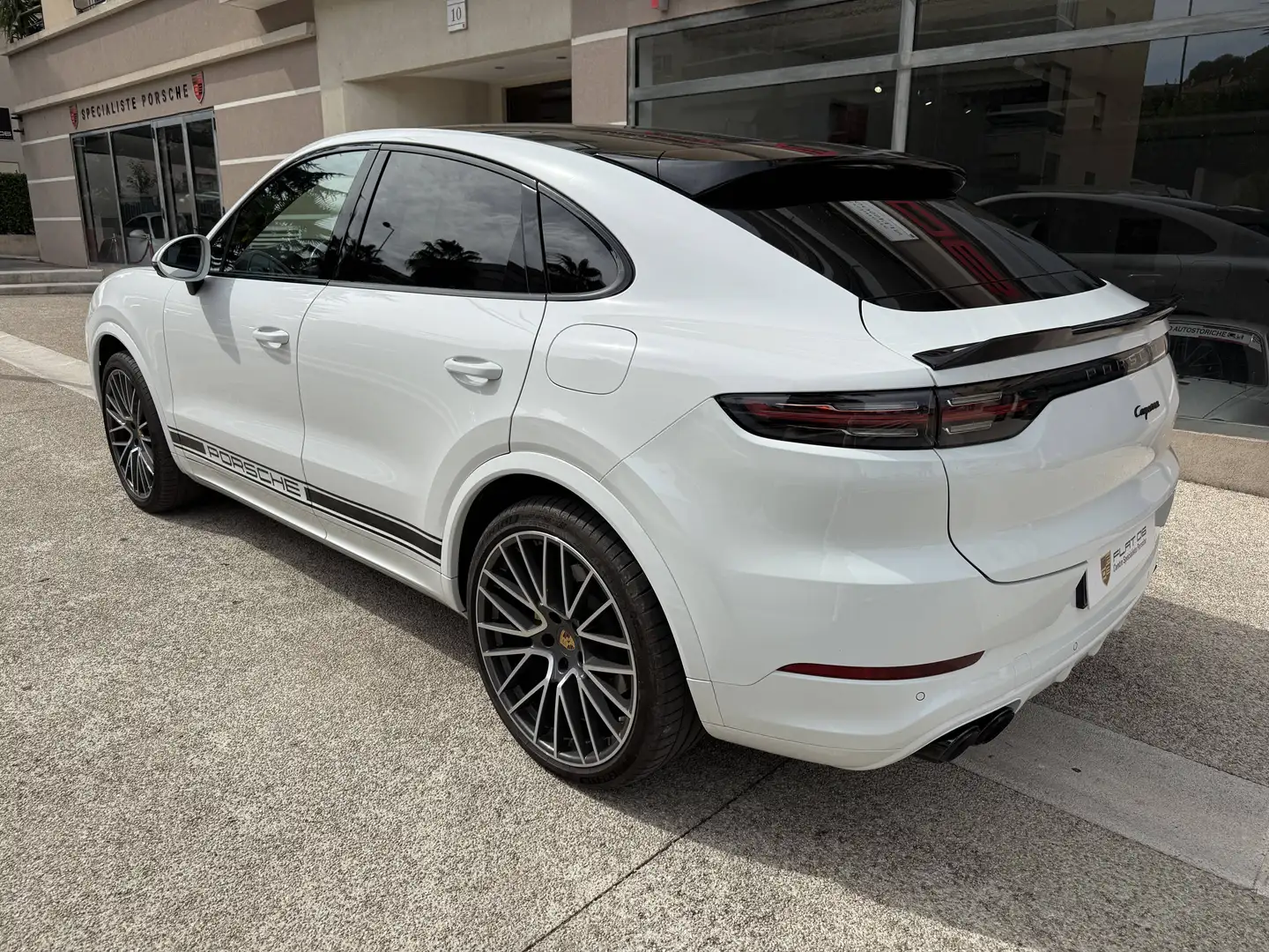 Porsche Cayenne III 3.0 V6 462ch E-Hybrid Weiß - 2