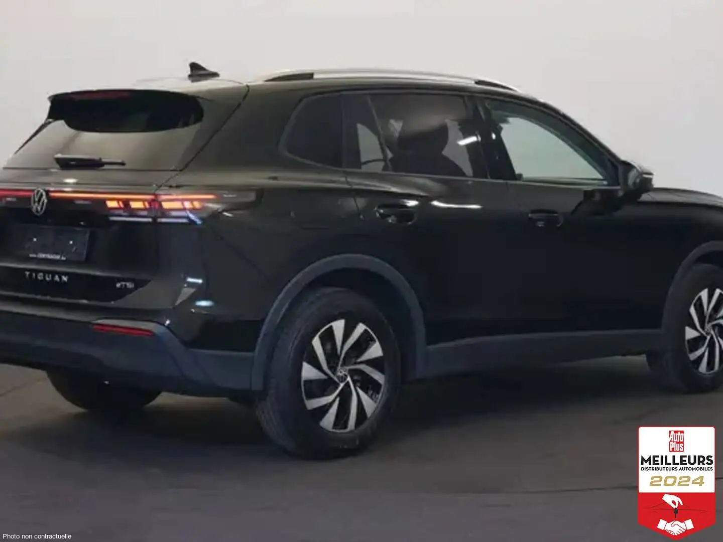 Volkswagen Tiguan 1.5 eTSI 131 DSG7 Life +Pack Confort +Pack Hiver +Toit vitré Noir - 2