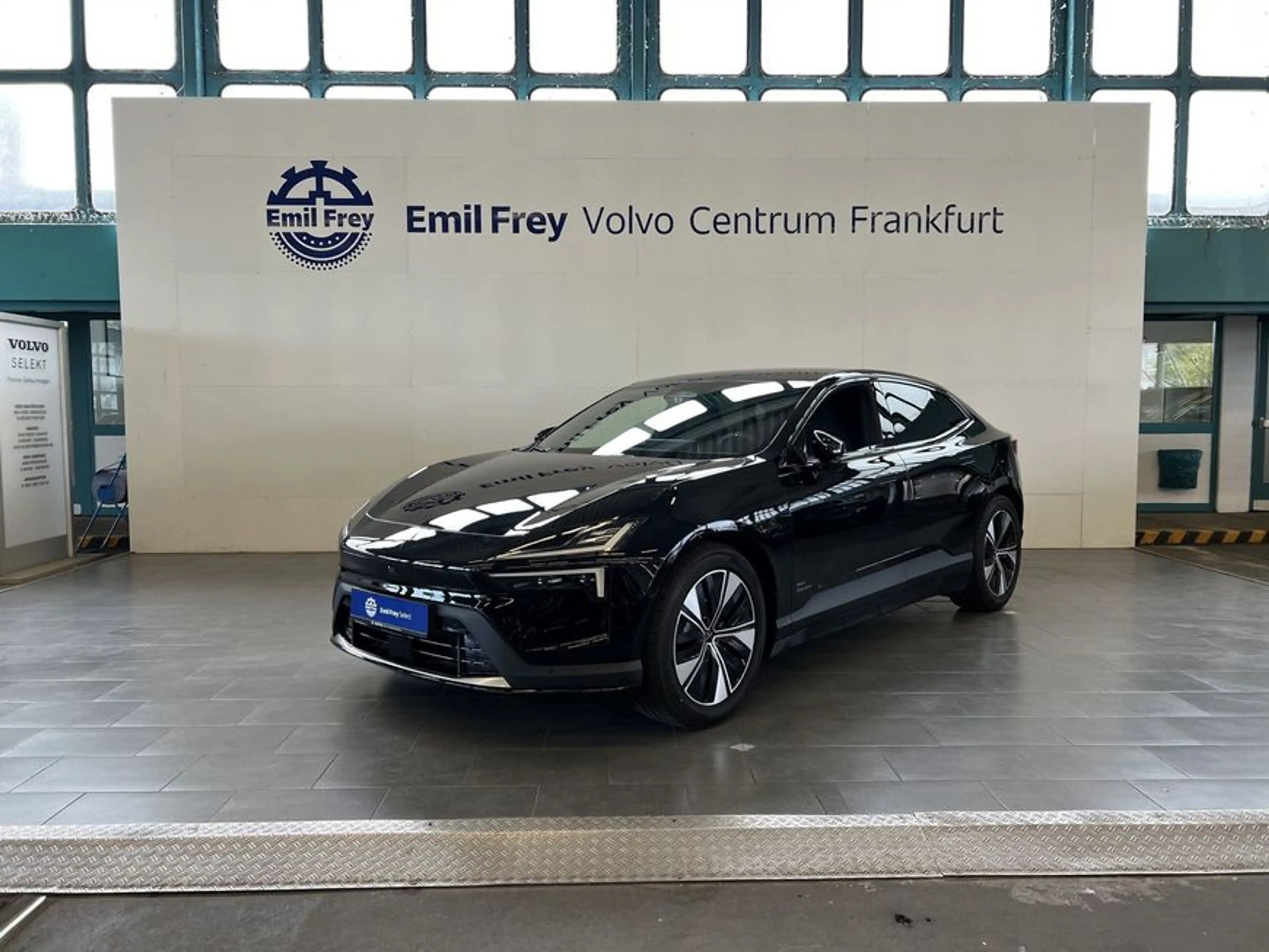 Polestar 4 Dual-Motor Prime MY2026 Glasd Pilot- Plus-Paket — photo 37