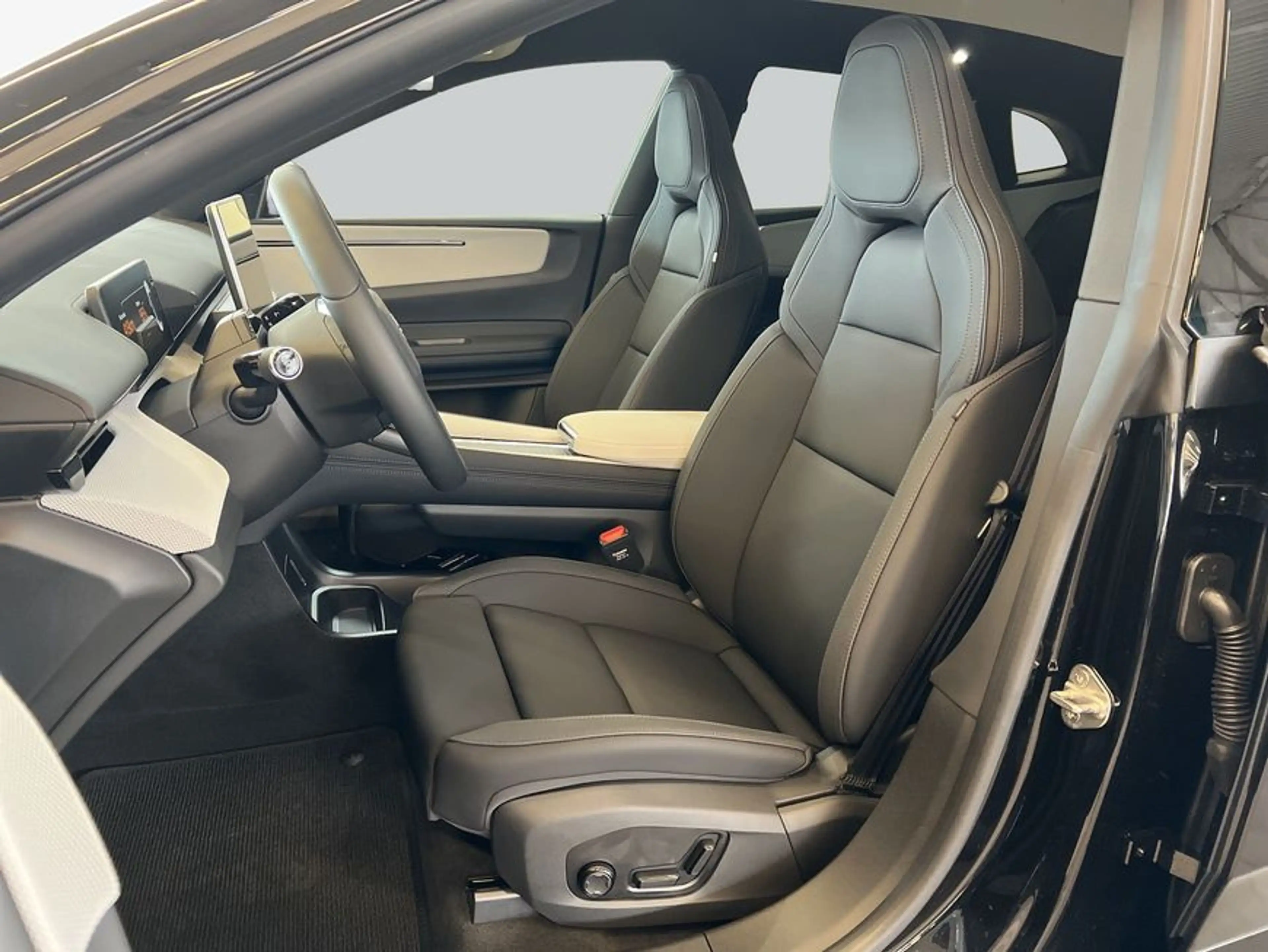 Polestar 4 Dual-Motor Prime MY2026 Glasd Pilot- Plus-Paket — photo 11
