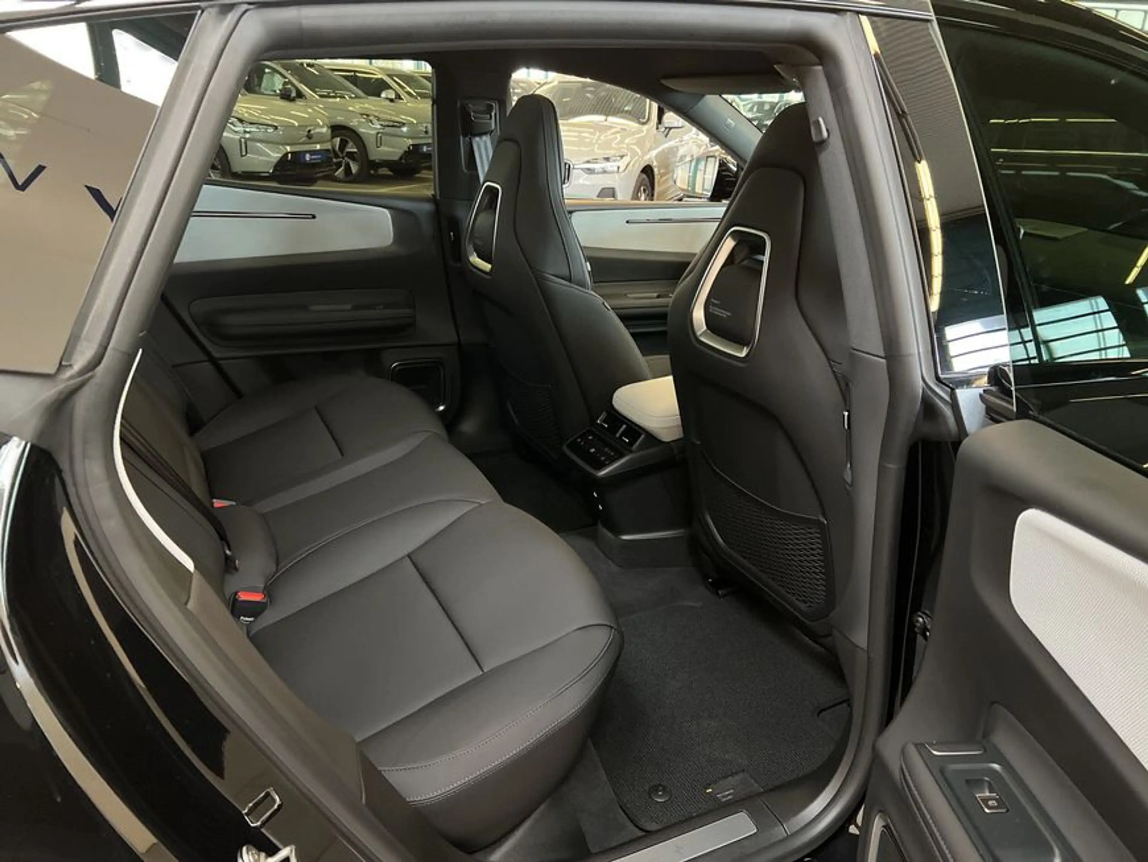Polestar 4 Dual-Motor Prime MY2026 Glasd Pilot- Plus-Paket — photo 22