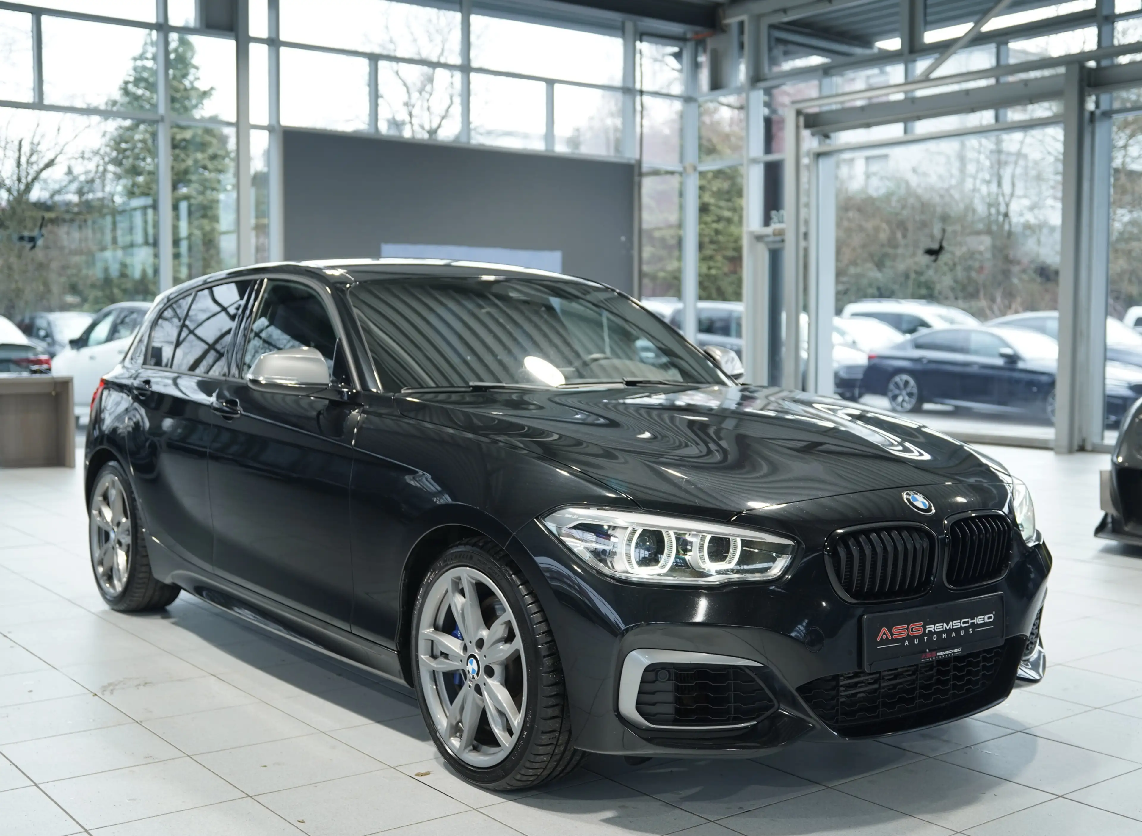 BMW 135 xDrive *H&K *PDC *AHK *Business-Paket — photo 5