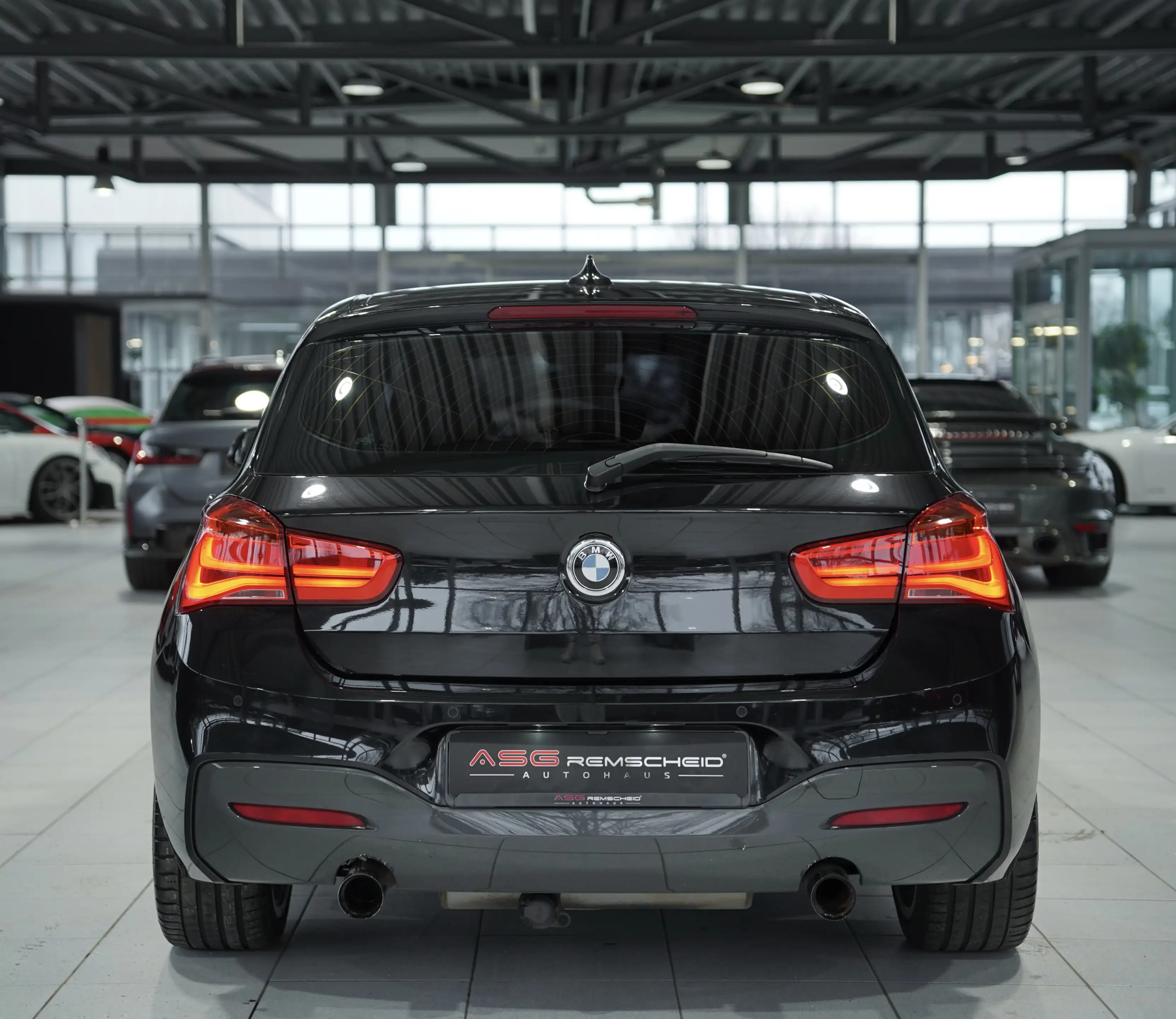 BMW 135 xDrive *H&K *PDC *AHK *Business-Paket — photo 8