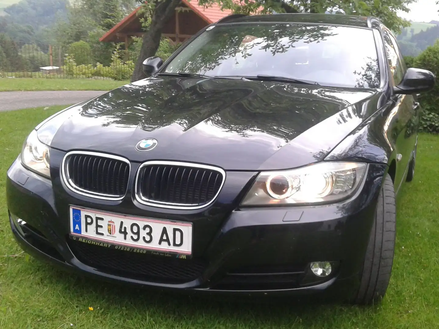 BMW 316 316d Touring Österreich-Paket Schwarz - 2