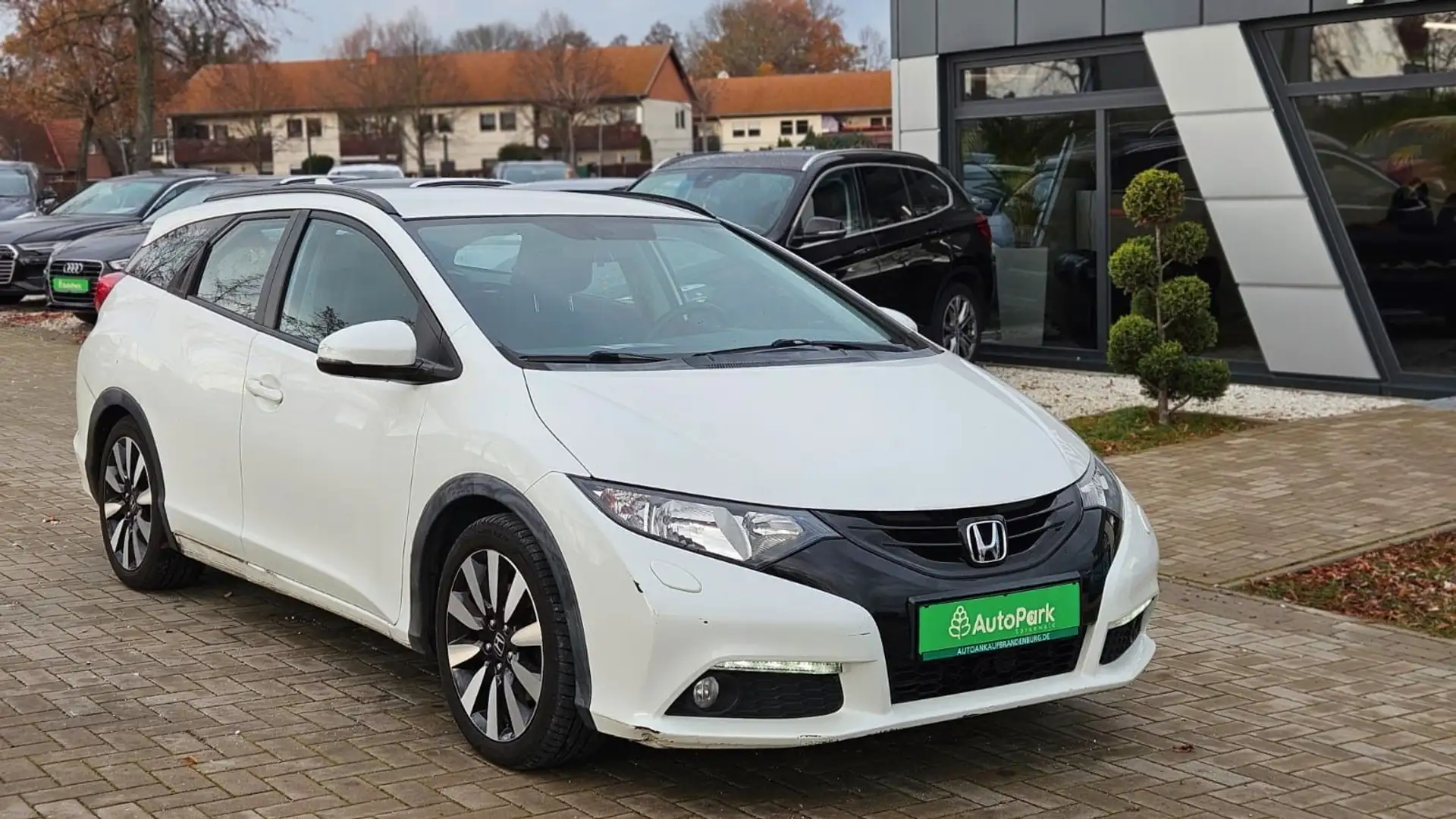 Honda Civic Tourer Sport Weiß - 2