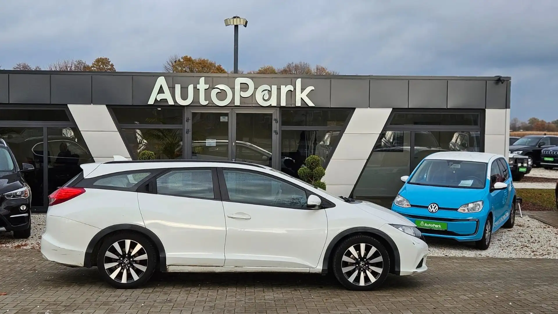 Honda Civic Tourer Sport Weiß - 1