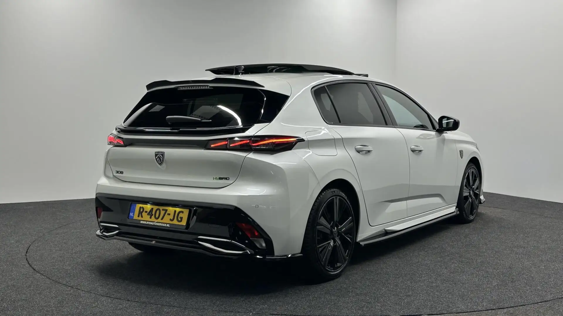 Peugeot 308 1.6 Plug-in Hybrid 225 GT Pack LEER PANO CAMERA EC Weiß - 2