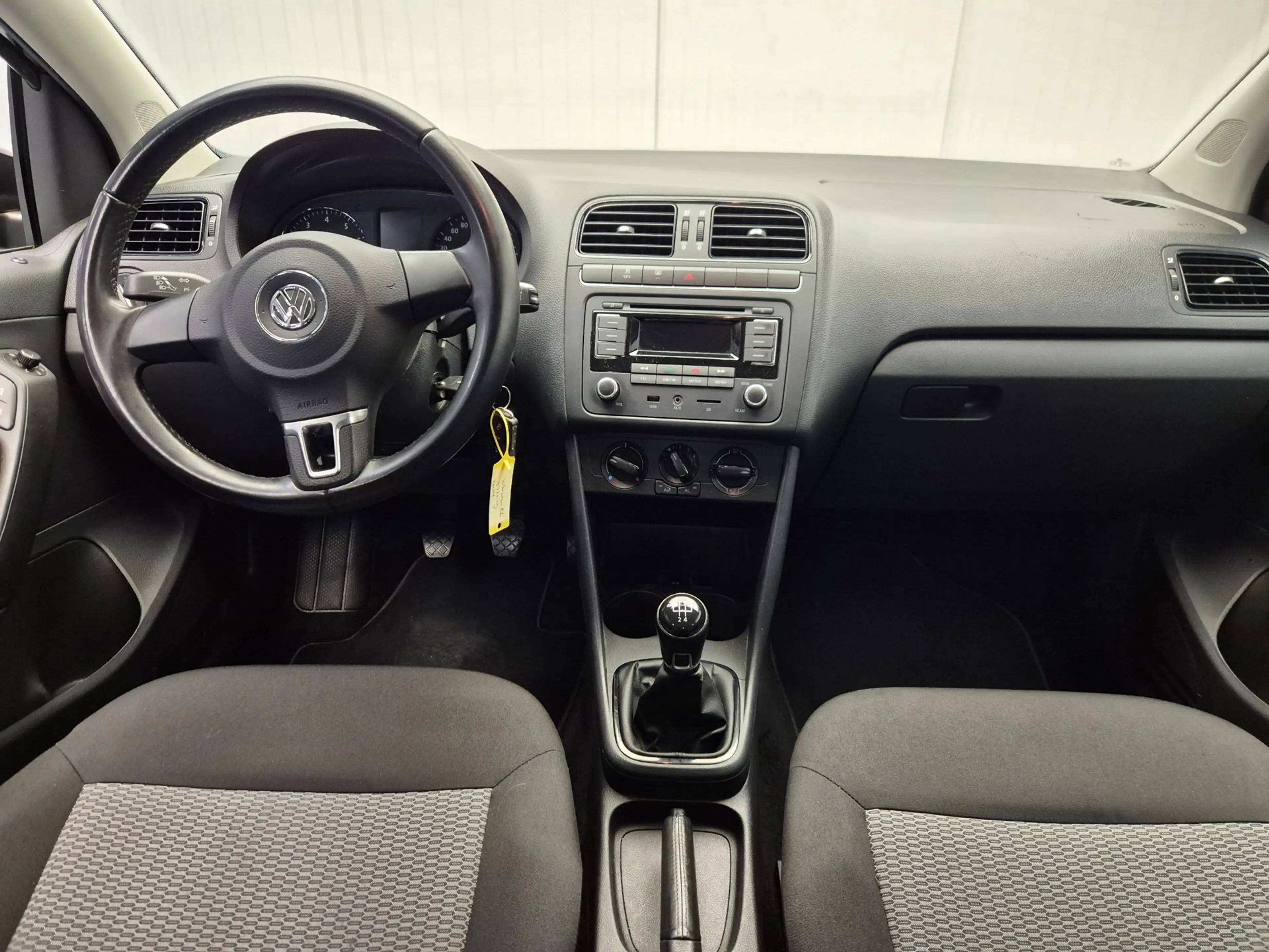 Volkswagen Polo 1.2 TSI Highline 5 Deurs Airco Bleu Tooth Alu Velg — photo 5