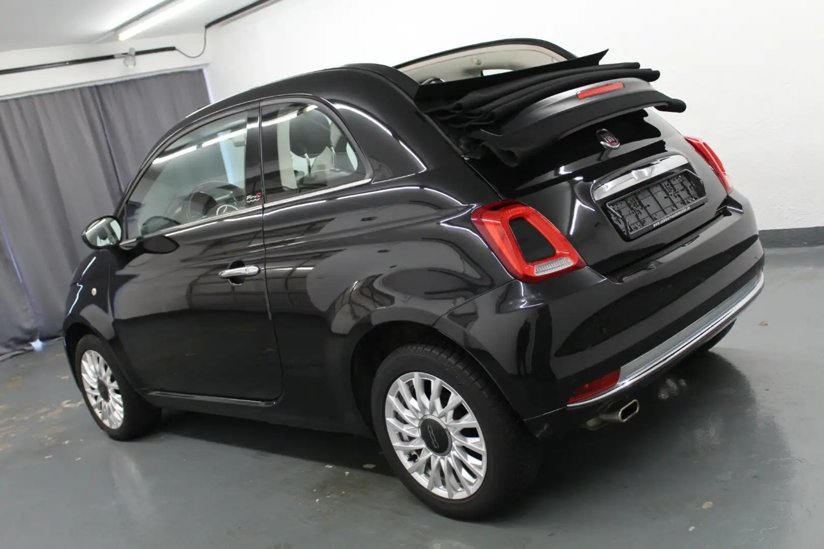 Fiat 500C 1.2 Lounge Navi+PDC+Klima+Allwetter! Schwarz - 1