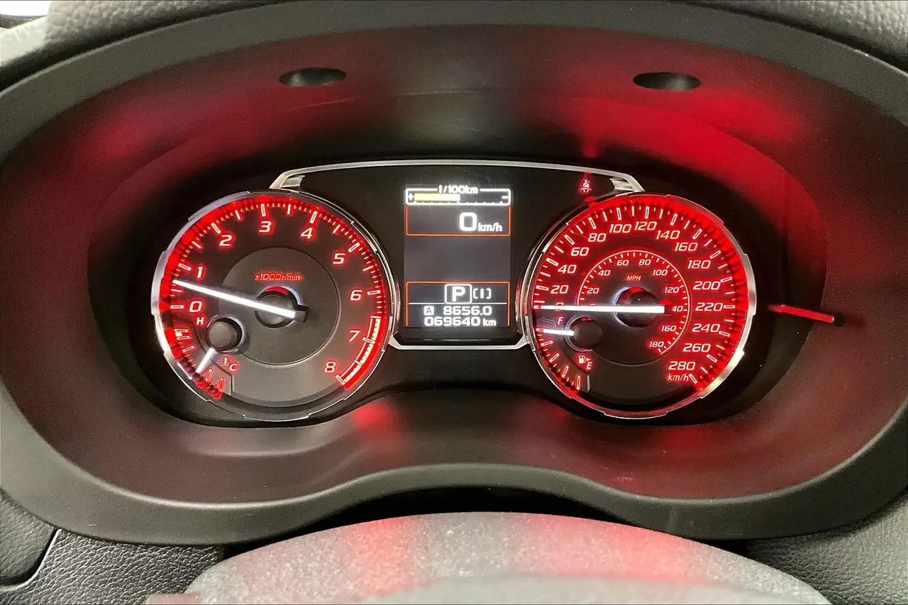 Subaru WRX снимка Subaru WRX