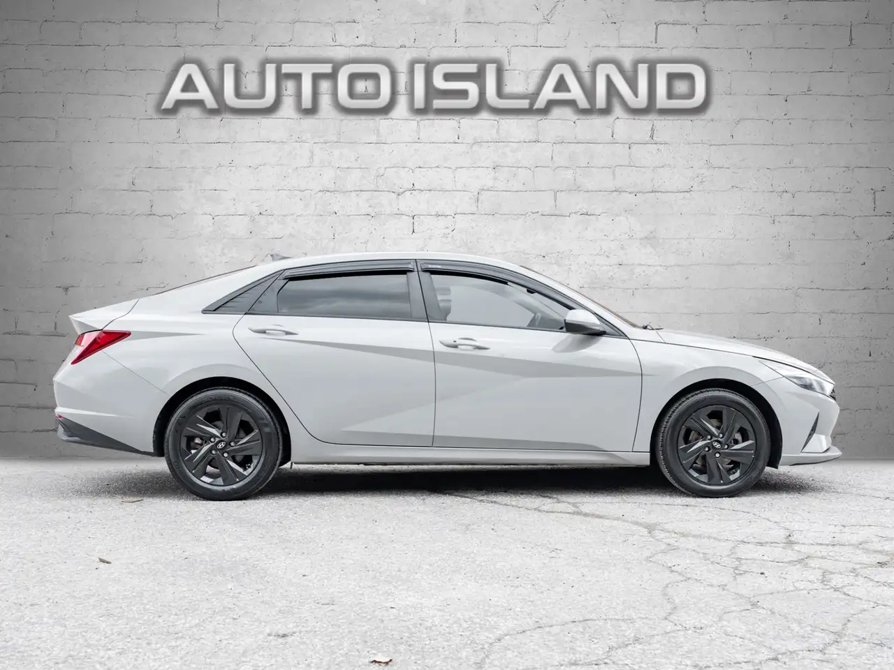 Hyundai ELANTRA снимка Hyundai ELANTRA
