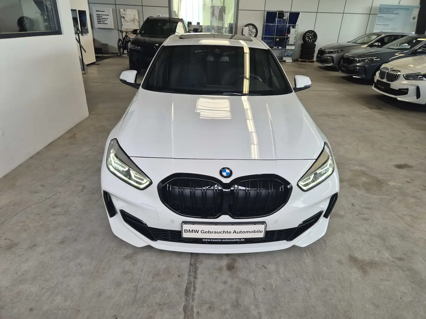 BMW 120 120i M Sport /NAVI/LED/PANO-SD/HIFI/LCP/KAMERA Blanc - 2