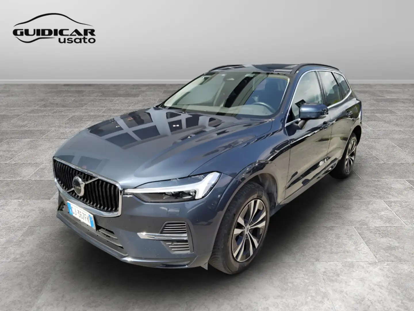 Volvo XC60 II 2022 - XC60 2.0 b4 Momentum awd auto Blu/Azzurro - 1