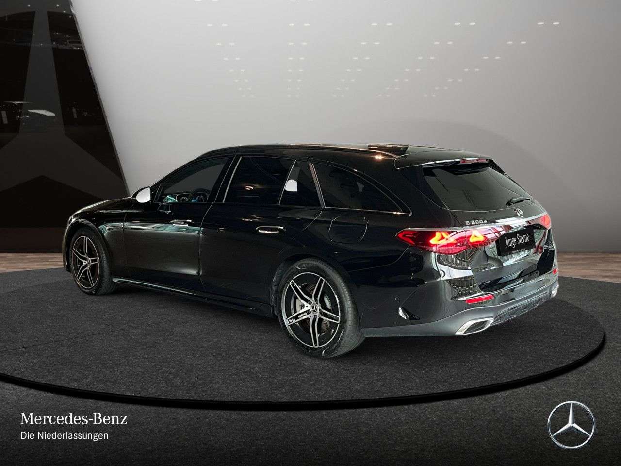 Mercedes-Benz E 300