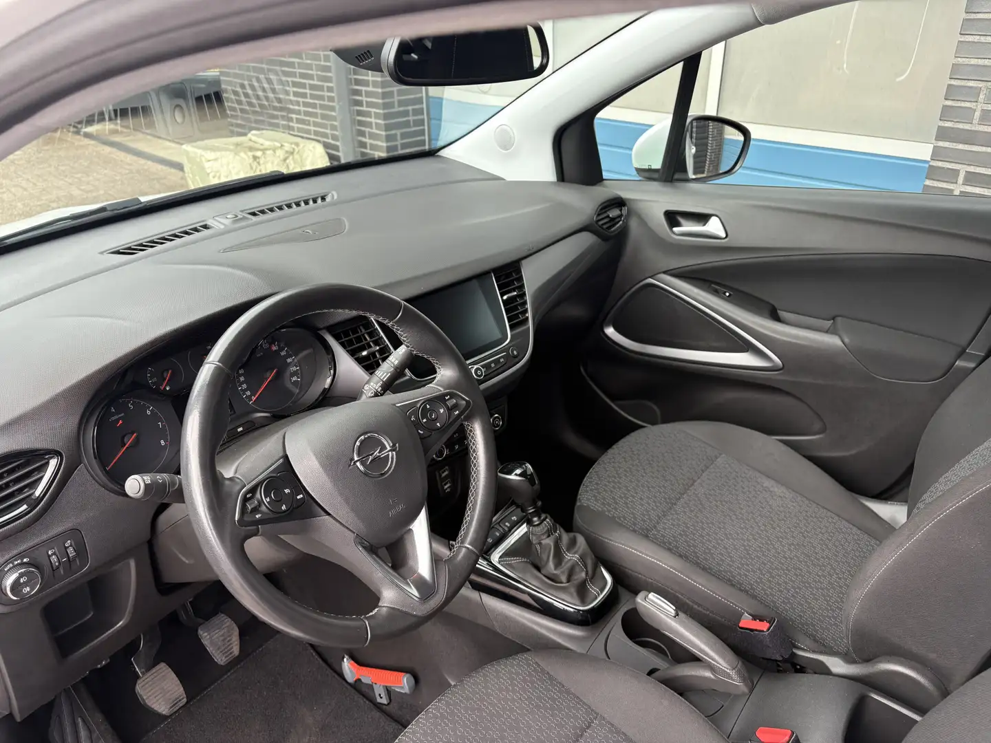 Opel Crossland X 1.2 Turbo Edition, airco, navi, apple/android Wit - 2
