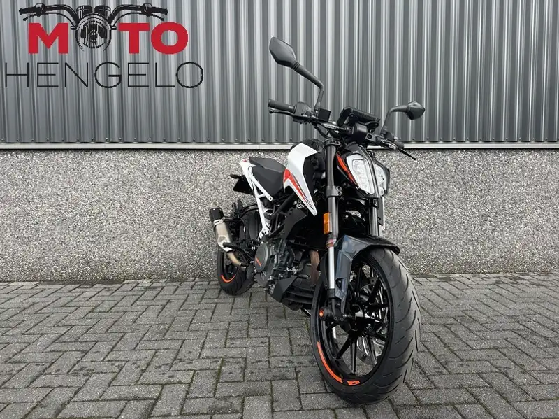 KTM 390 DUKE - foto 3