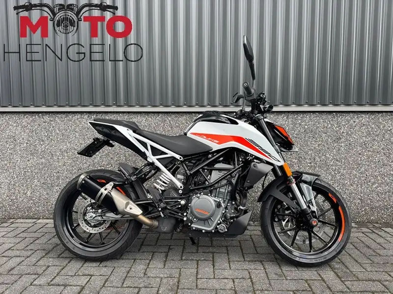 KTM 390 DUKE